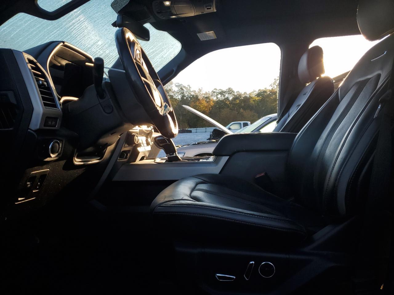 2019 Ford F-150 VIN 1FTEW1E49KFC75551 Copart auction photo, side / front end damage thumbnail 7