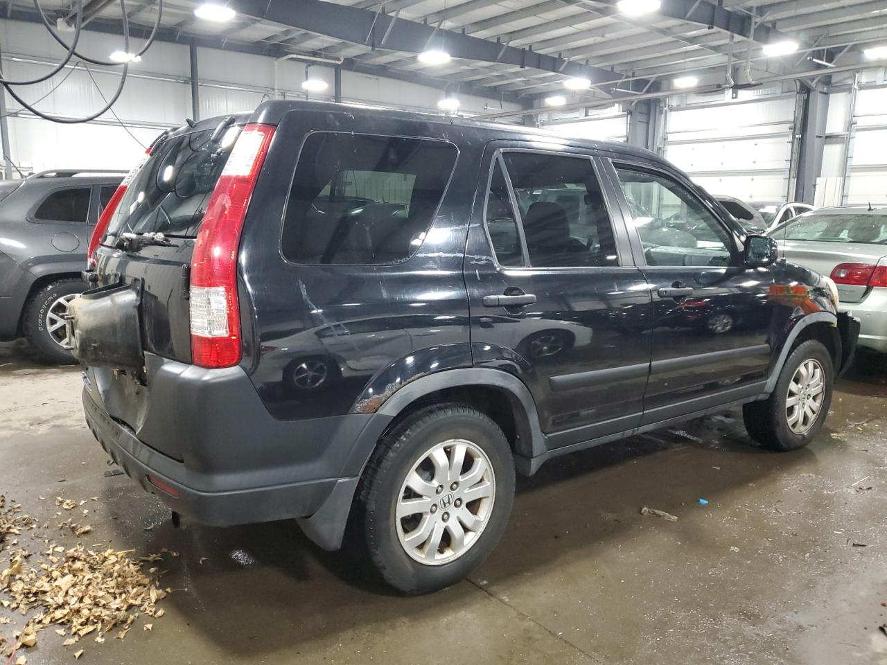 2006 Honda CR-V VIN JHLRD78826C048768 Copart auction photo, front end / side damage thumbnail 3