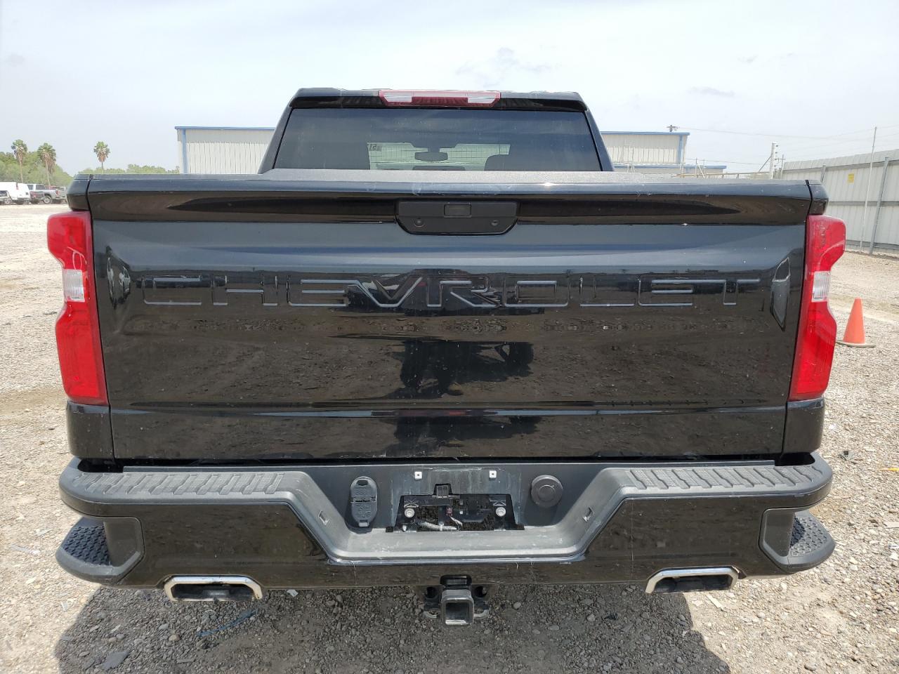 2020 Chevrolet Silverado VIN 1GCUYEED8LZ231666 Copart auction photo, minor dent/scratches damage thumbnail 6