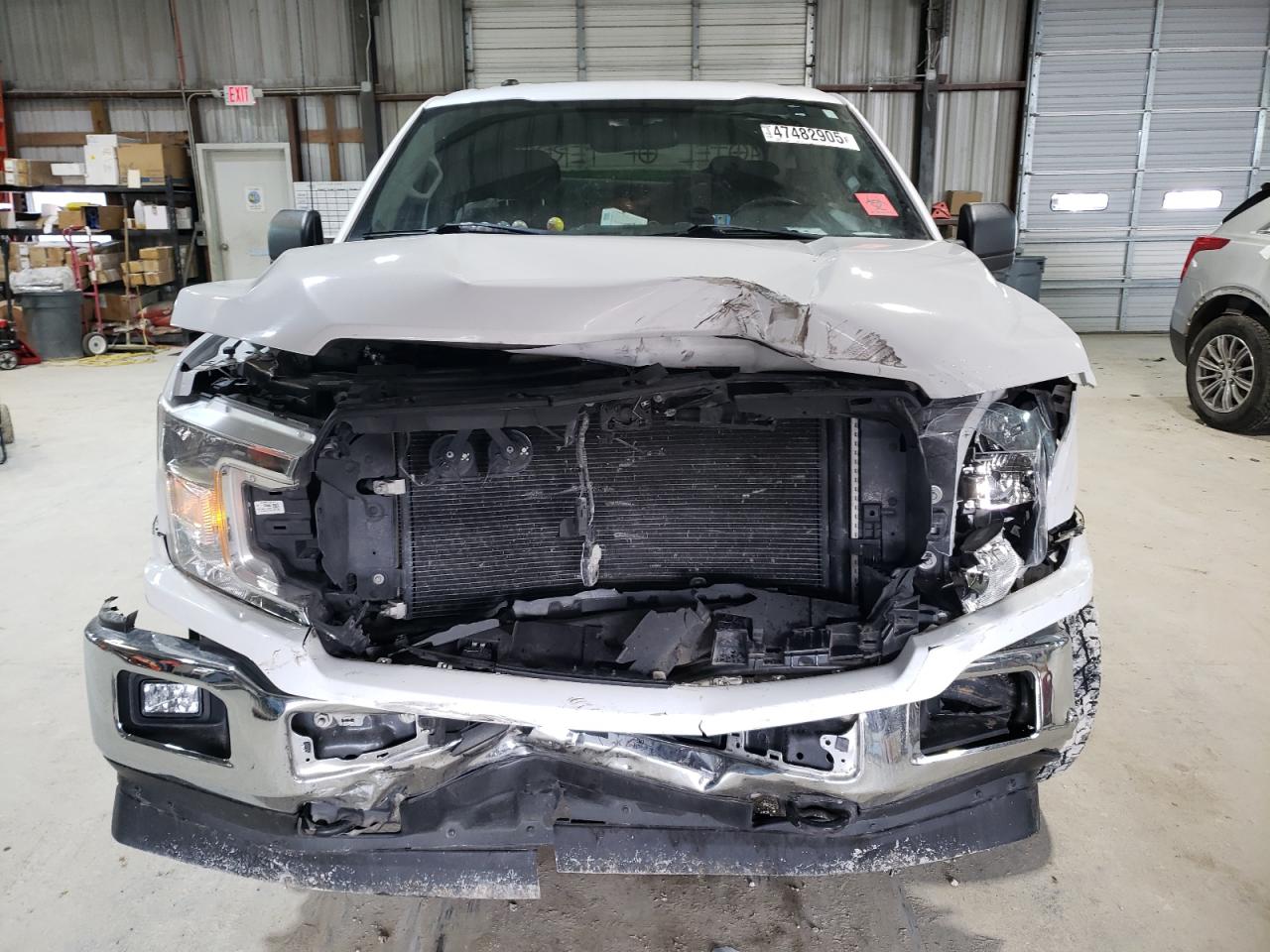 2018 Ford F-150 VIN 1FTEW1EP8JKF76389 Copart auction photo, front end / minor dent/scratches damage thumbnail 5