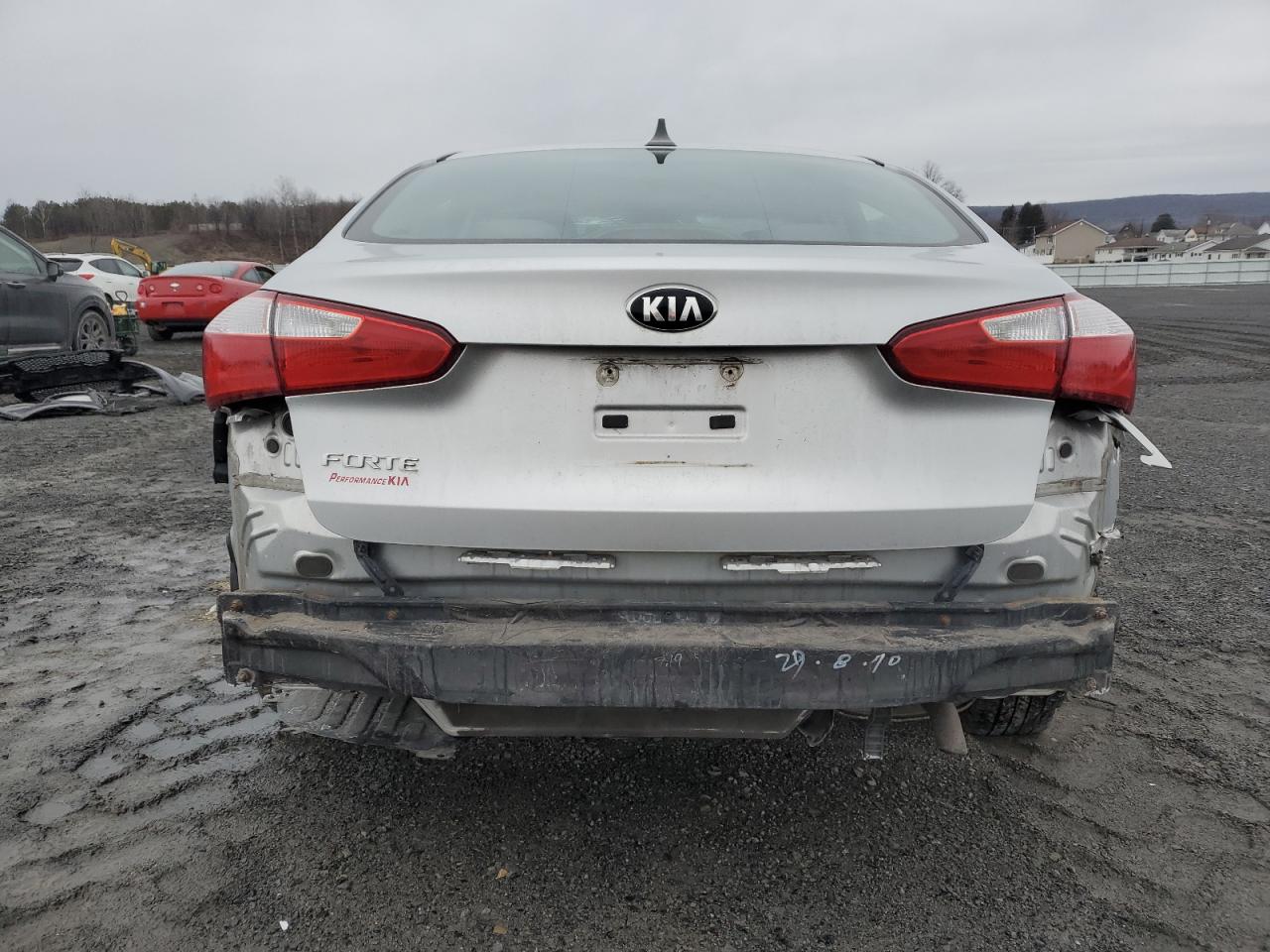 2014 KIA Forte VIN KNAFX4A64E5125381 Copart auction photo, front end / rear end damage thumbnail 6