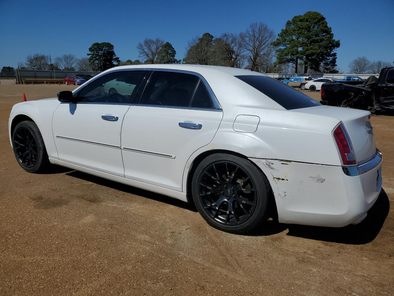 2013 Chrysler 300 VIN 2C3CCAETXDH576746 Copart auction photo, rear end / mechanical damage thumbnail 2