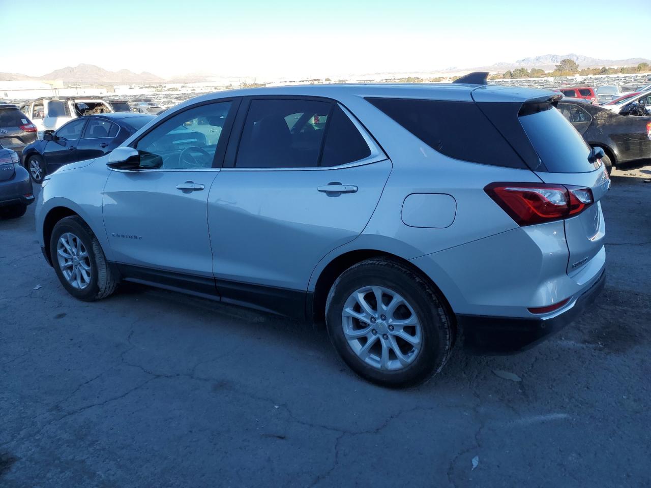 2021 Chevrolet Equinox VIN 3GNAXKEV0MS130009 Copart auction photo, rear end / side damage thumbnail 2