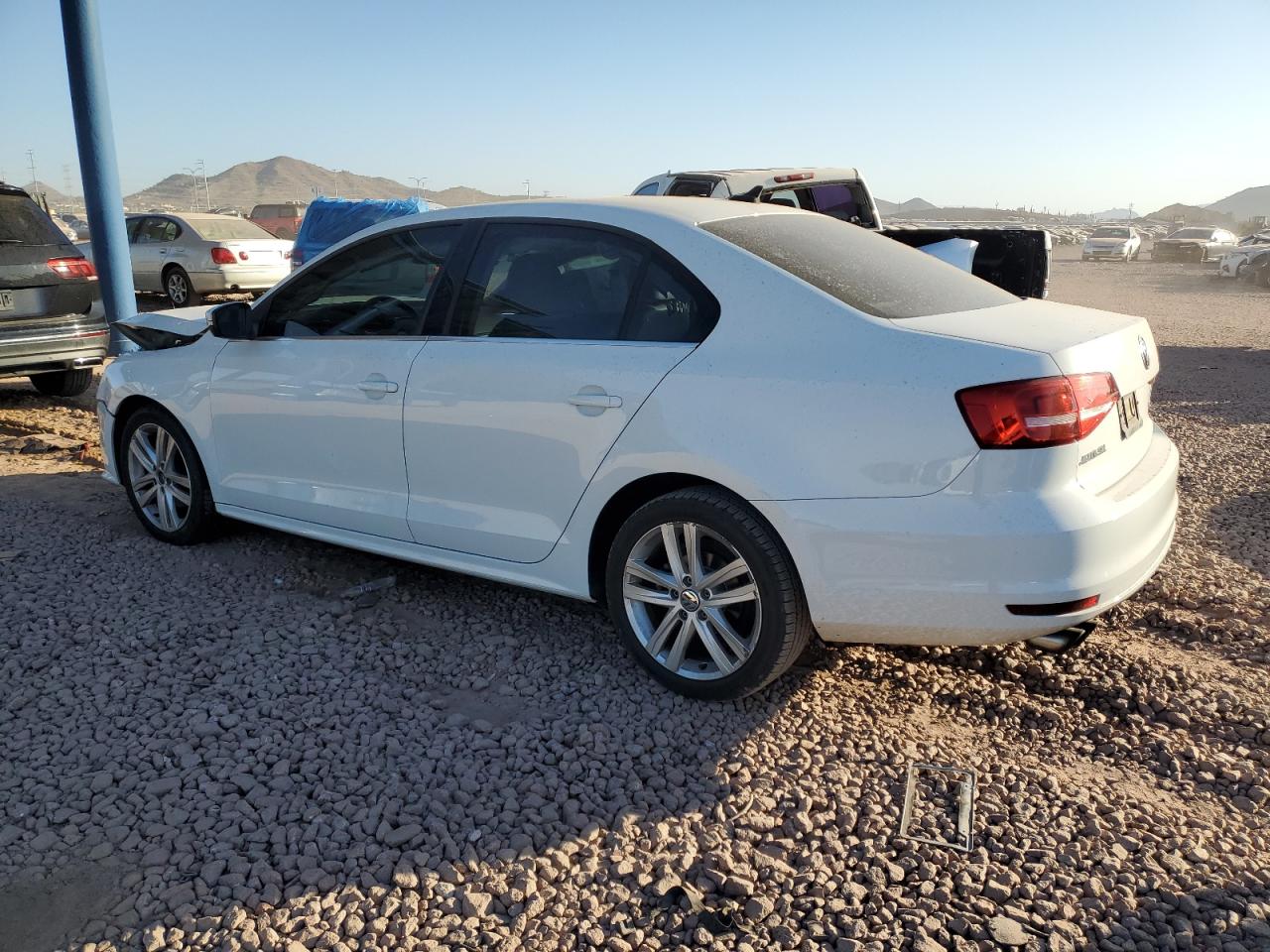 2015 Volkswagen Jetta VIN 3VWL07AJ5FM337702 Copart auction photo, front end damage thumbnail 2