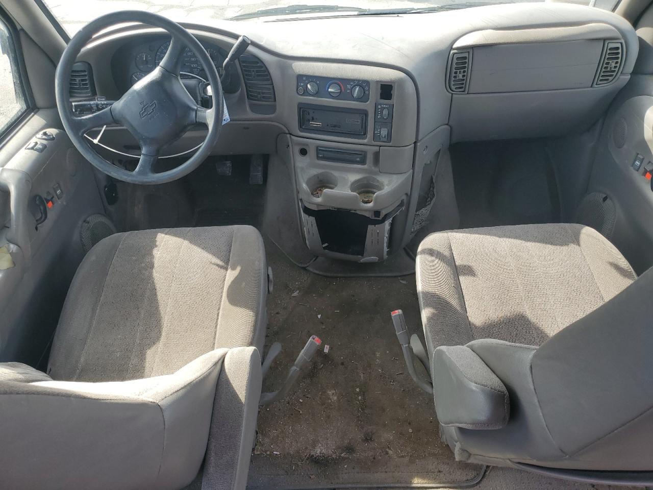 2004 Chevrolet Astro VIN 1GNDM19X44B103760 Copart auction photo, rear end / side damage thumbnail 8