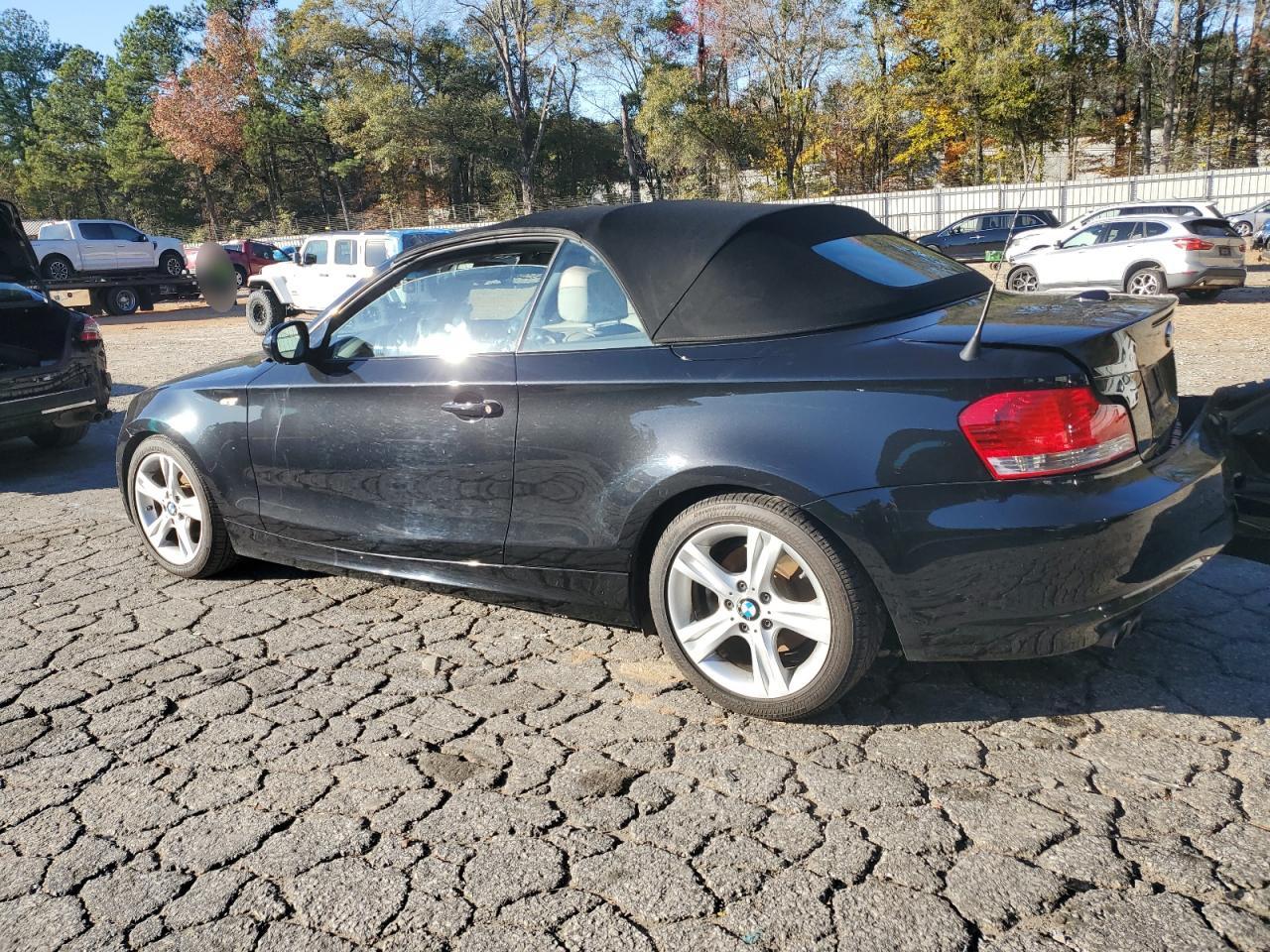 2011 BMW 1er VIN WBAUN1C50BVH83486 Copart auction photo, all over damage thumbnail 2