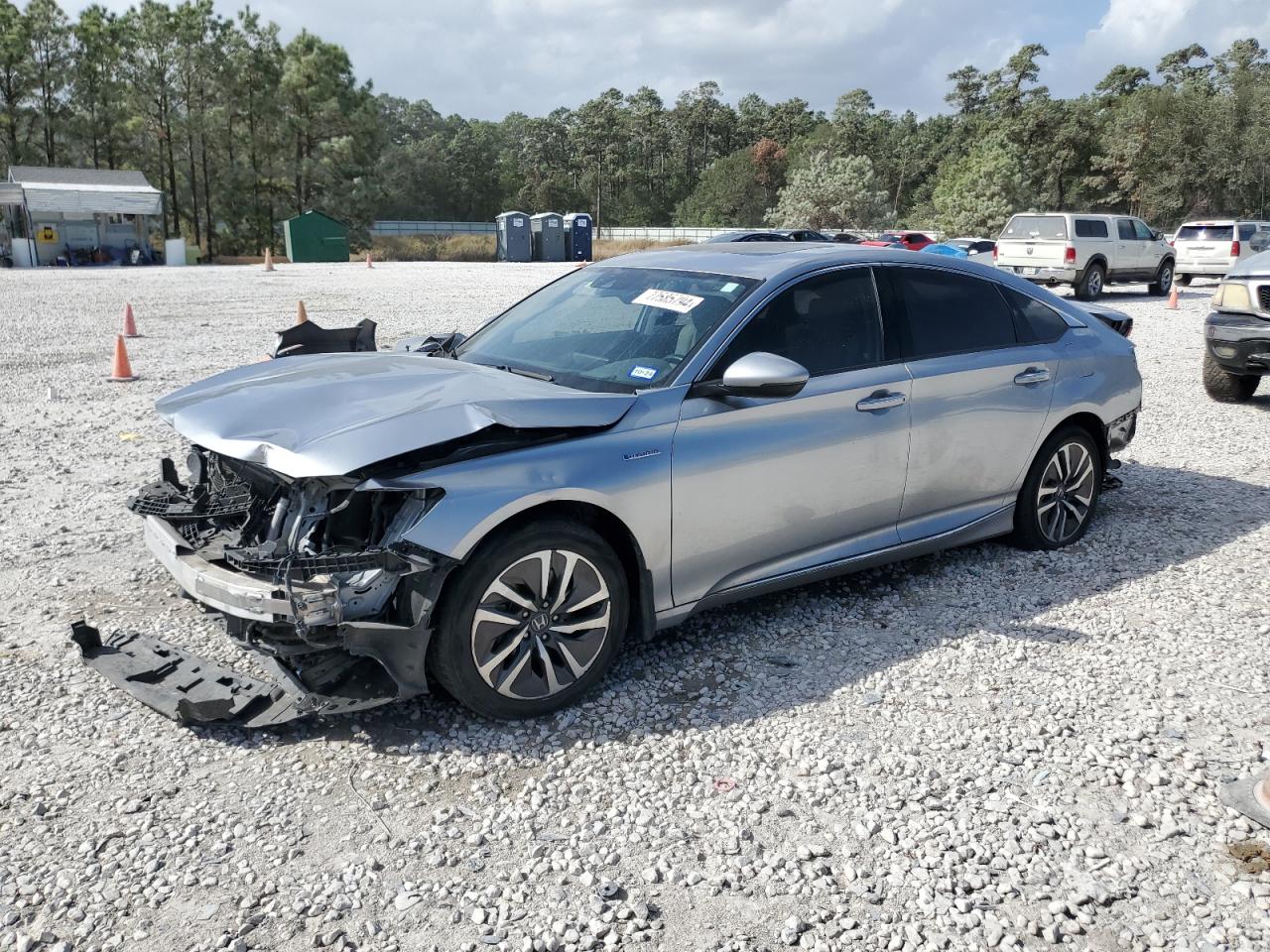 2018 Honda Accord VIN 1HGCV3F96JA011443