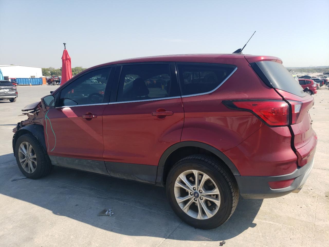 2019 Ford Escape VIN 1FMCU0GD8KUA05013 Copart auction photo, front end damage thumbnail 2