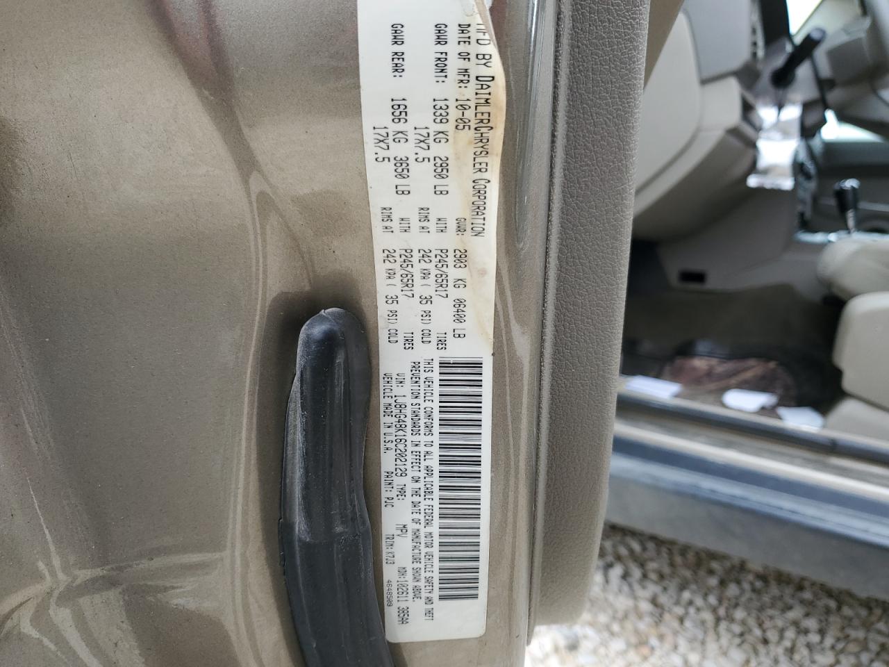 2006 Jeep Commander VIN 1J8HG48K16C202129 Copart auction photo, front end / side damage thumbnail 13