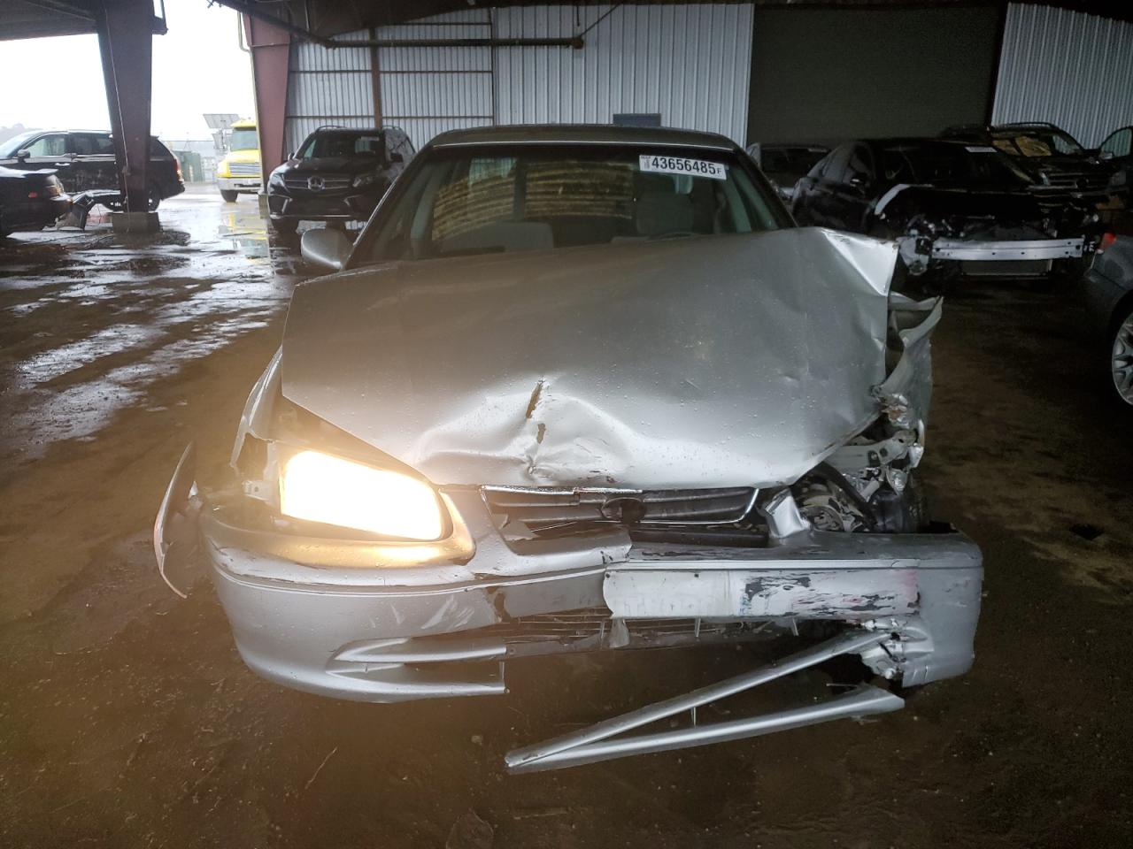 2000 Toyota Camry VIN JT2BG22K6Y0508752 Copart auction photo, front end damage thumbnail 5
