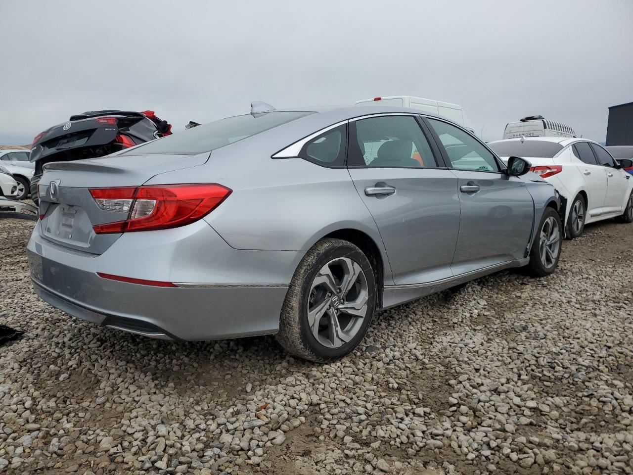 2018 Honda Accord VIN 1HGCV1F5XJA090357 Copart auction photo, front end damage thumbnail 3