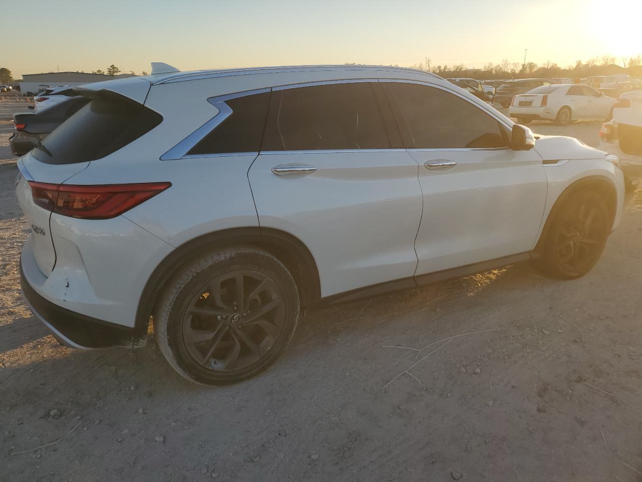 2019 Infiniti QX50 VIN 3PCAJ5M15KF102965 Copart auction photo, side damage thumbnail 3
