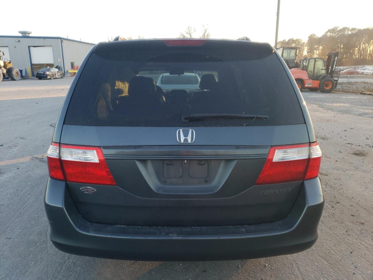 2005 Honda Odyssey VIN 5FNRL38685B421241 Copart auction photo, side damage thumbnail 6