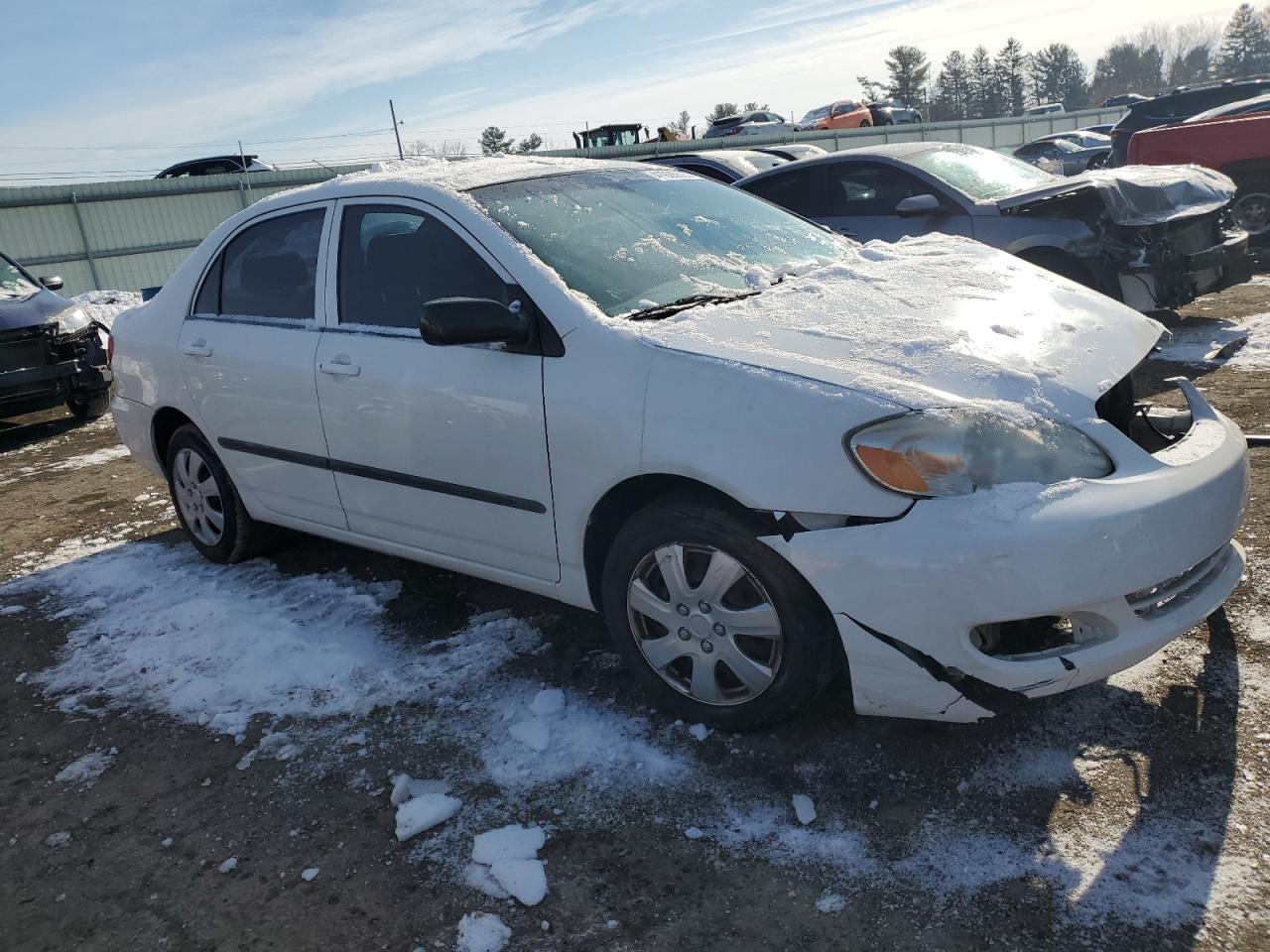 2007 Toyota Corolla VIN JTDBR32E270111510 Copart auction photo, front end / side damage thumbnail 4