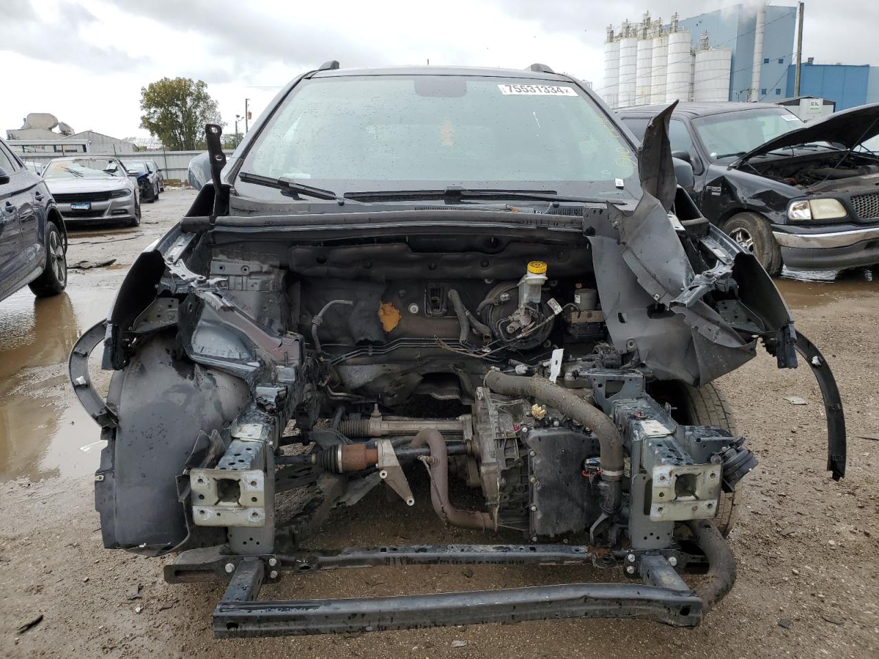 2017 Chevrolet Trax VIN 3GNCJLSBXHL272345 Copart auction photo, front end / side damage thumbnail 5
