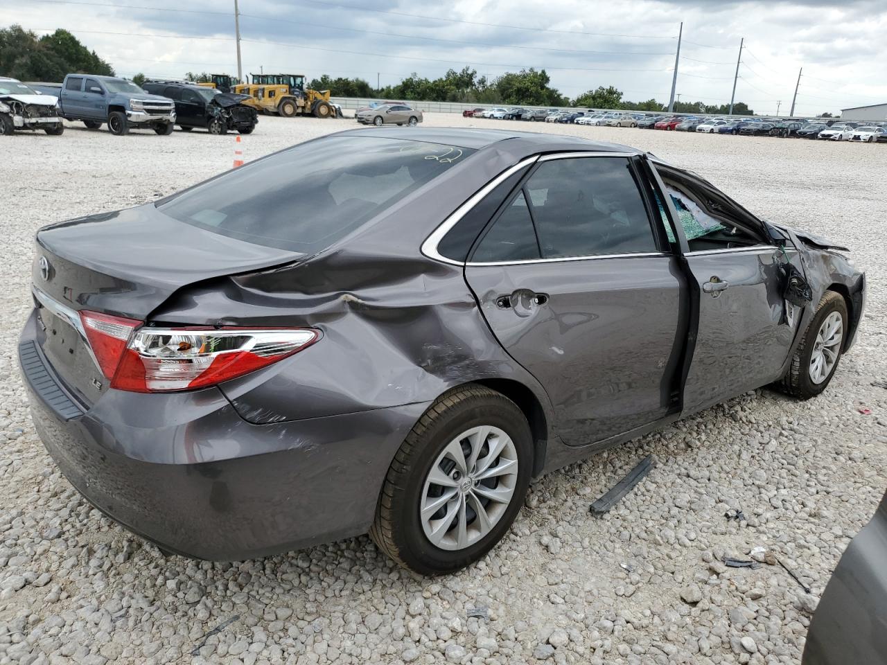 2016 Toyota Camry VIN 4T4BF1FK6GR539877 Copart auction photo, rollover damage thumbnail 3