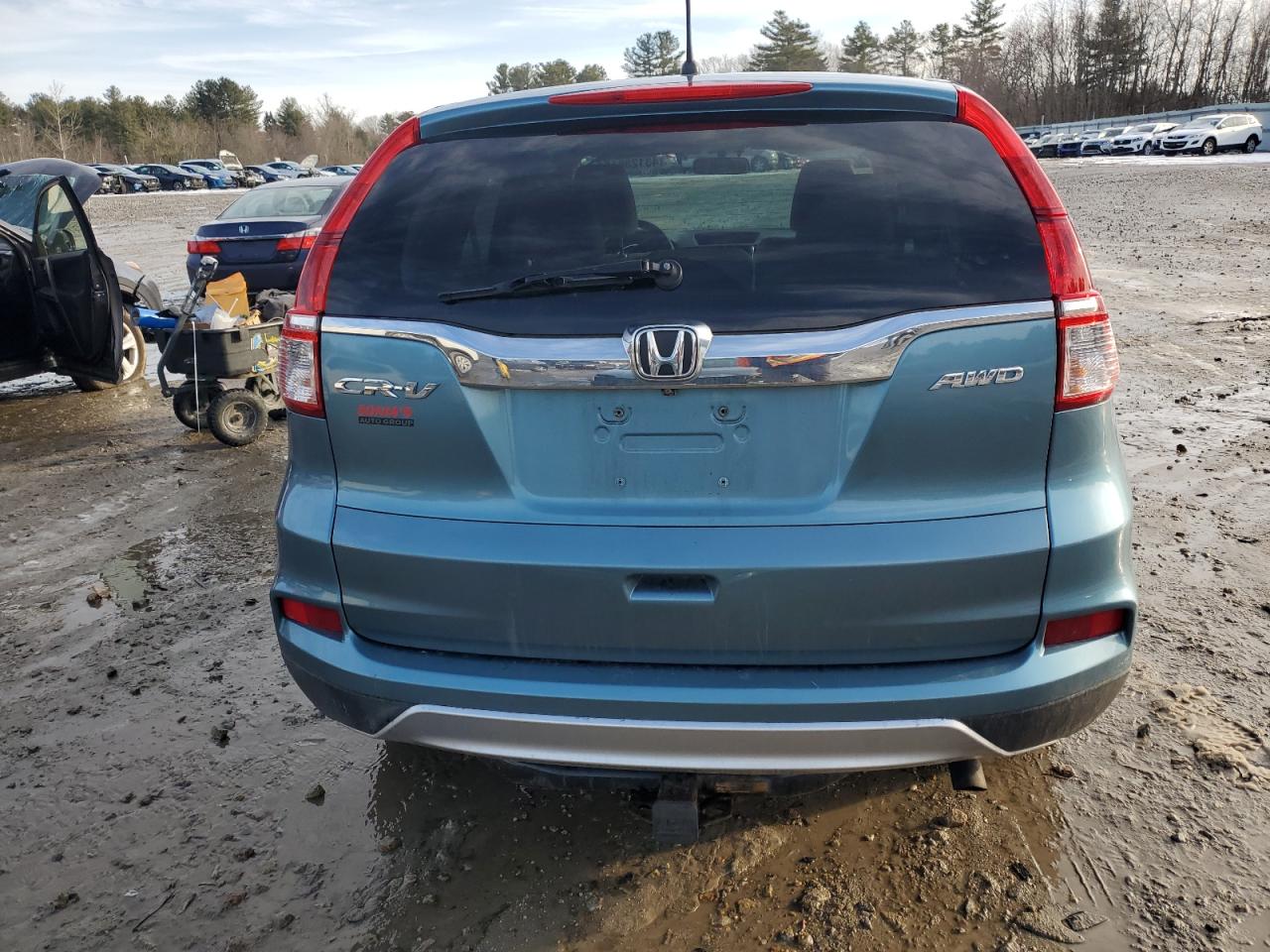 2015 Honda CR-V VIN 2HKRM4H51FH644928 Copart auction photo, front end / side damage thumbnail 6