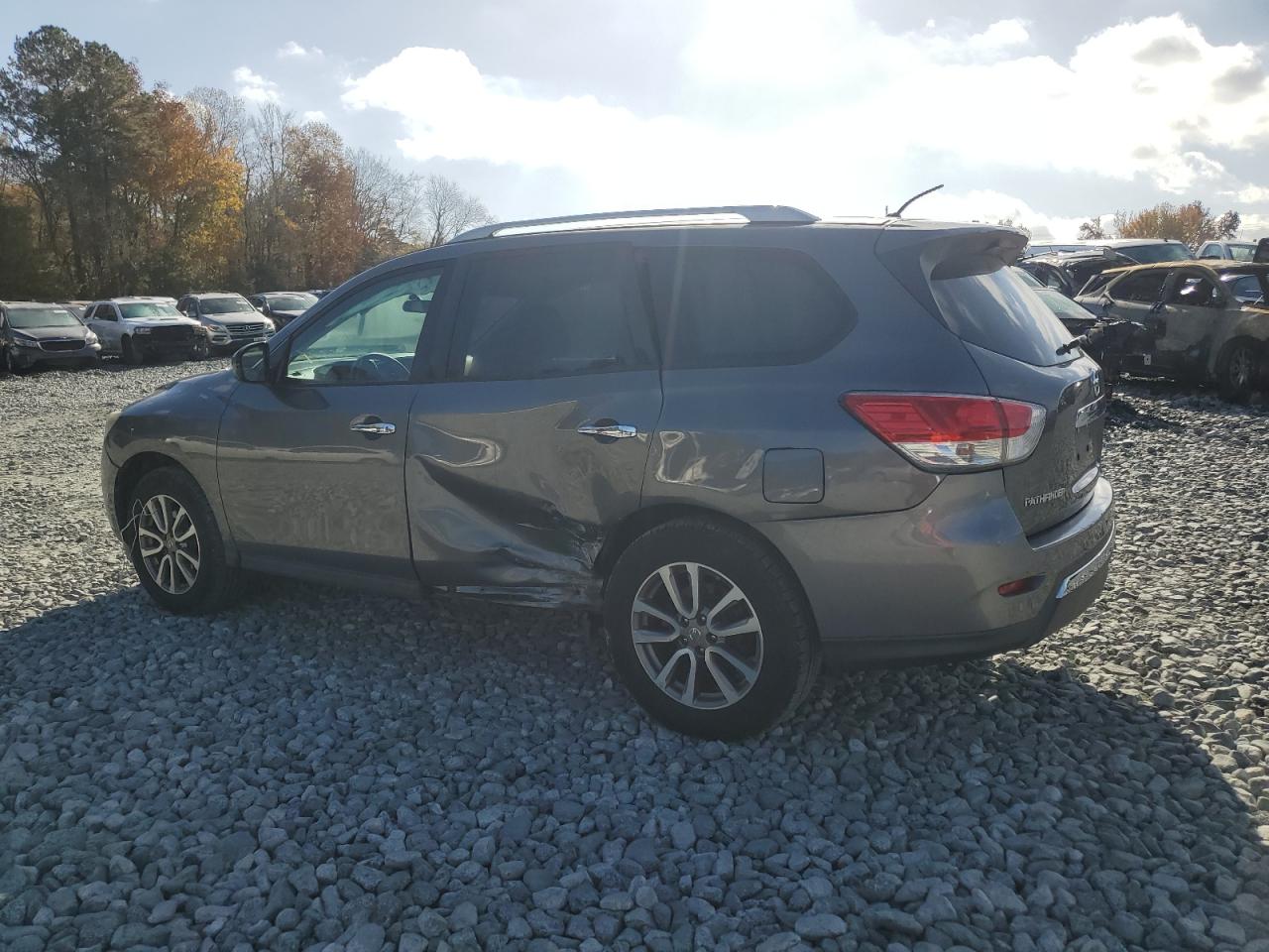 2016 Nissan Pathfinder VIN 5N1AR2MM1GC616894 Copart auction photo, side / front end damage thumbnail 2