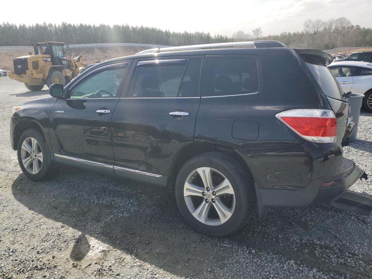 2013 Toyota Highlander VIN 5TDDK3EHXDS220759 Copart auction photo, rear end / undercarriage damage thumbnail 2