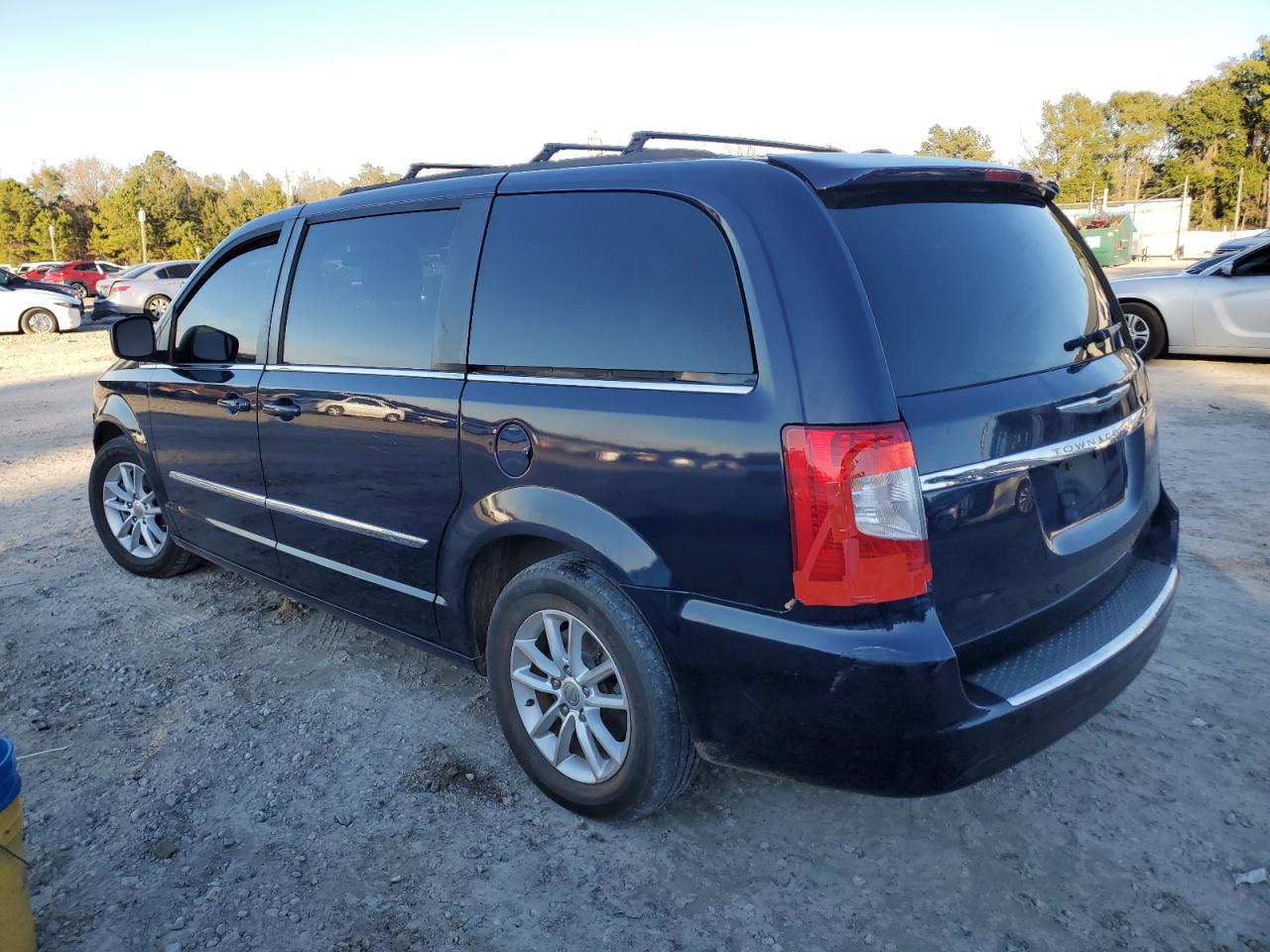 2015 Chrysler Town & Country VIN 2C4RC1BG9FR521019 Copart auction photo, front end damage thumbnail 2