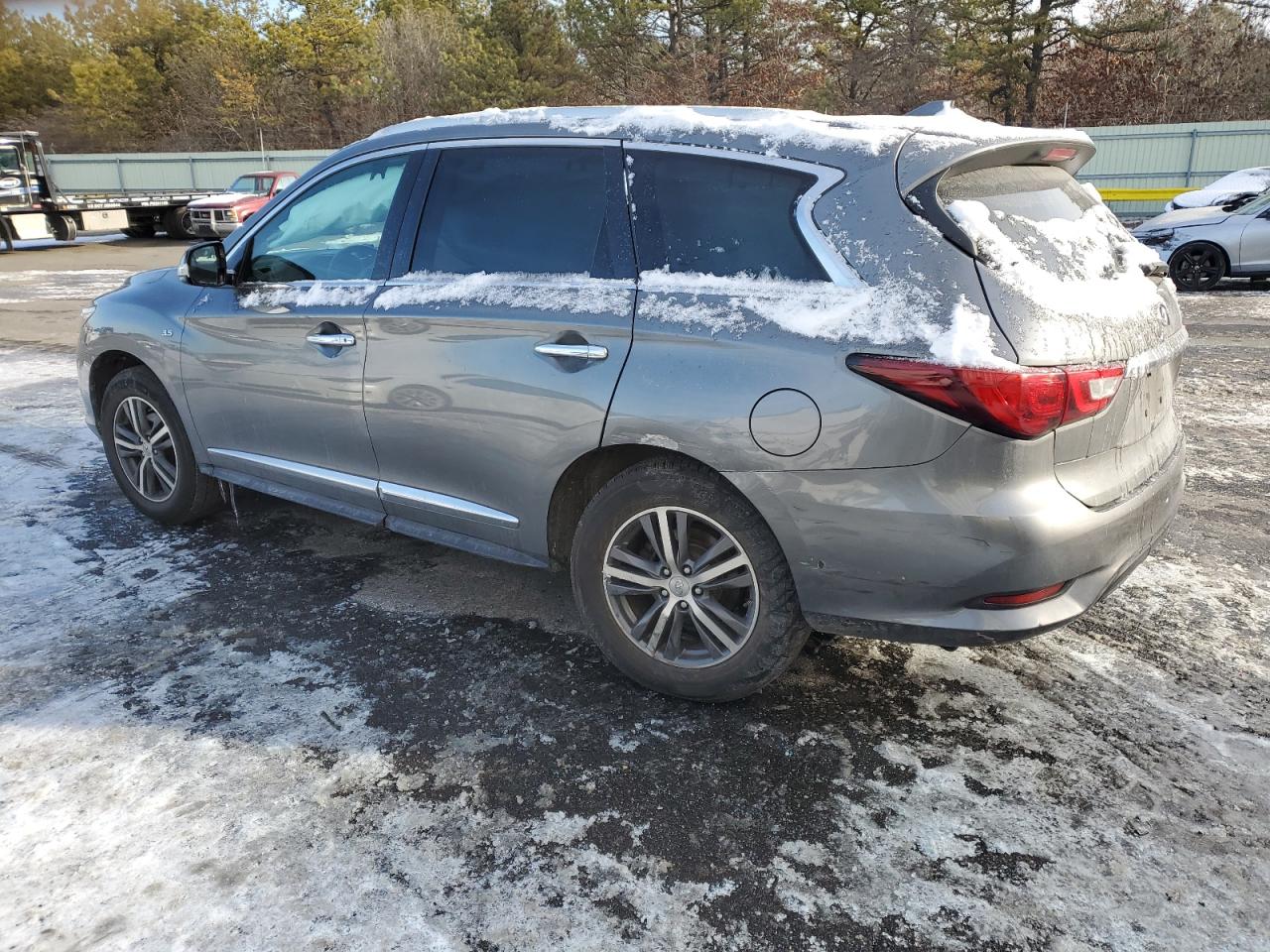 2017 Infiniti QX60 VIN 5N1DL0MM2HC527517 Copart auction photo, undercarriage / minor dent/scratches damage thumbnail 2