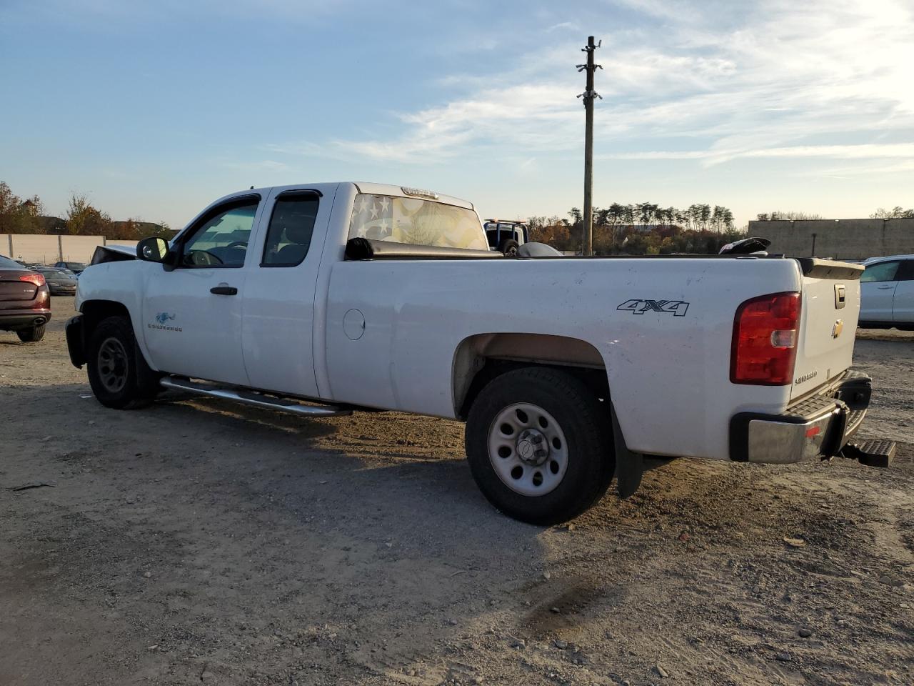 2008 Chevrolet Silverado VIN 1GCEK19018E160783 Copart auction photo, front end / minor dent/scratches damage thumbnail 2