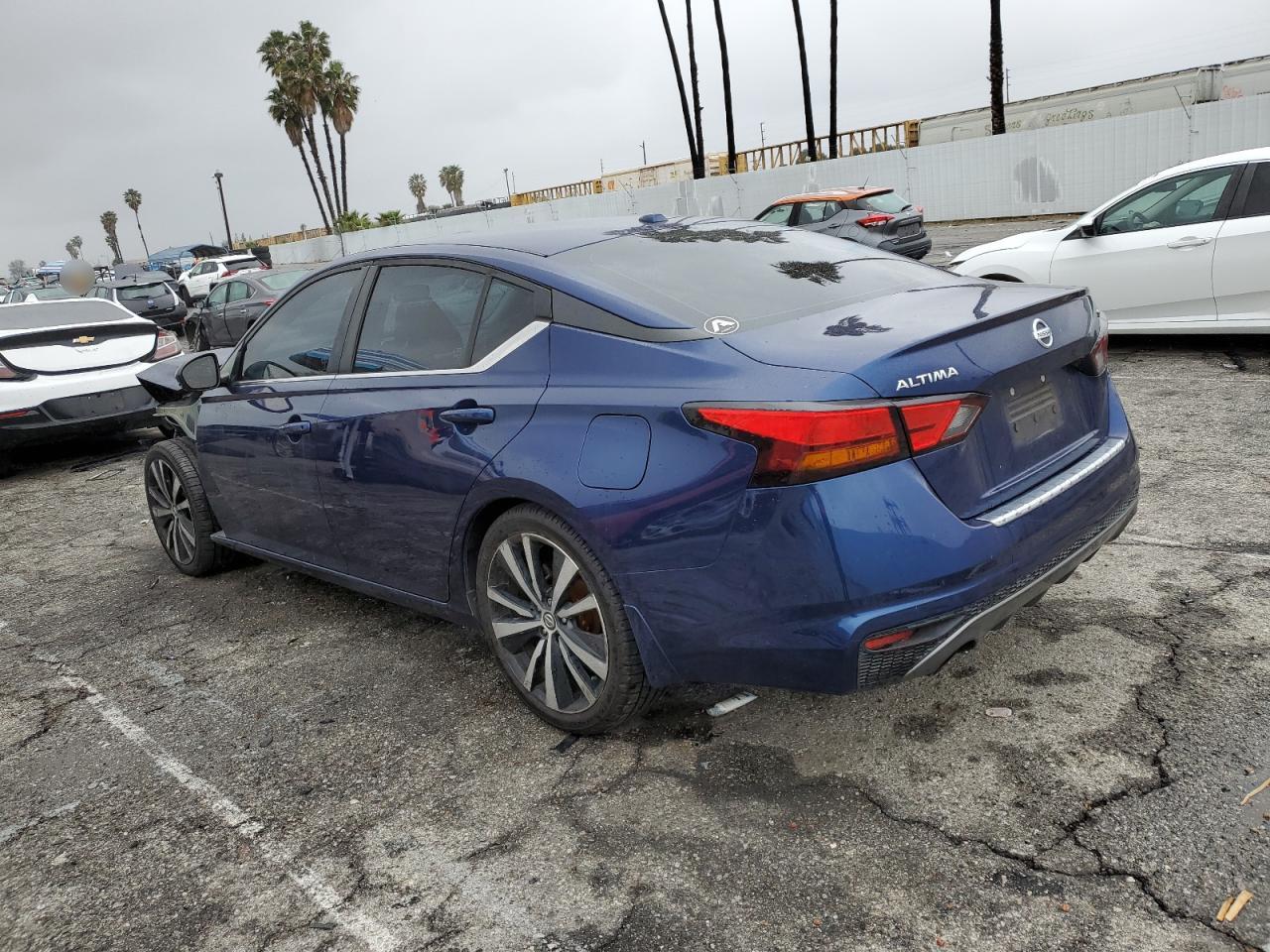 2019 Nissan Altima VIN 1N4BL4CV3KC257725 Copart auction photo, front end / minor dent/scratches damage thumbnail 2