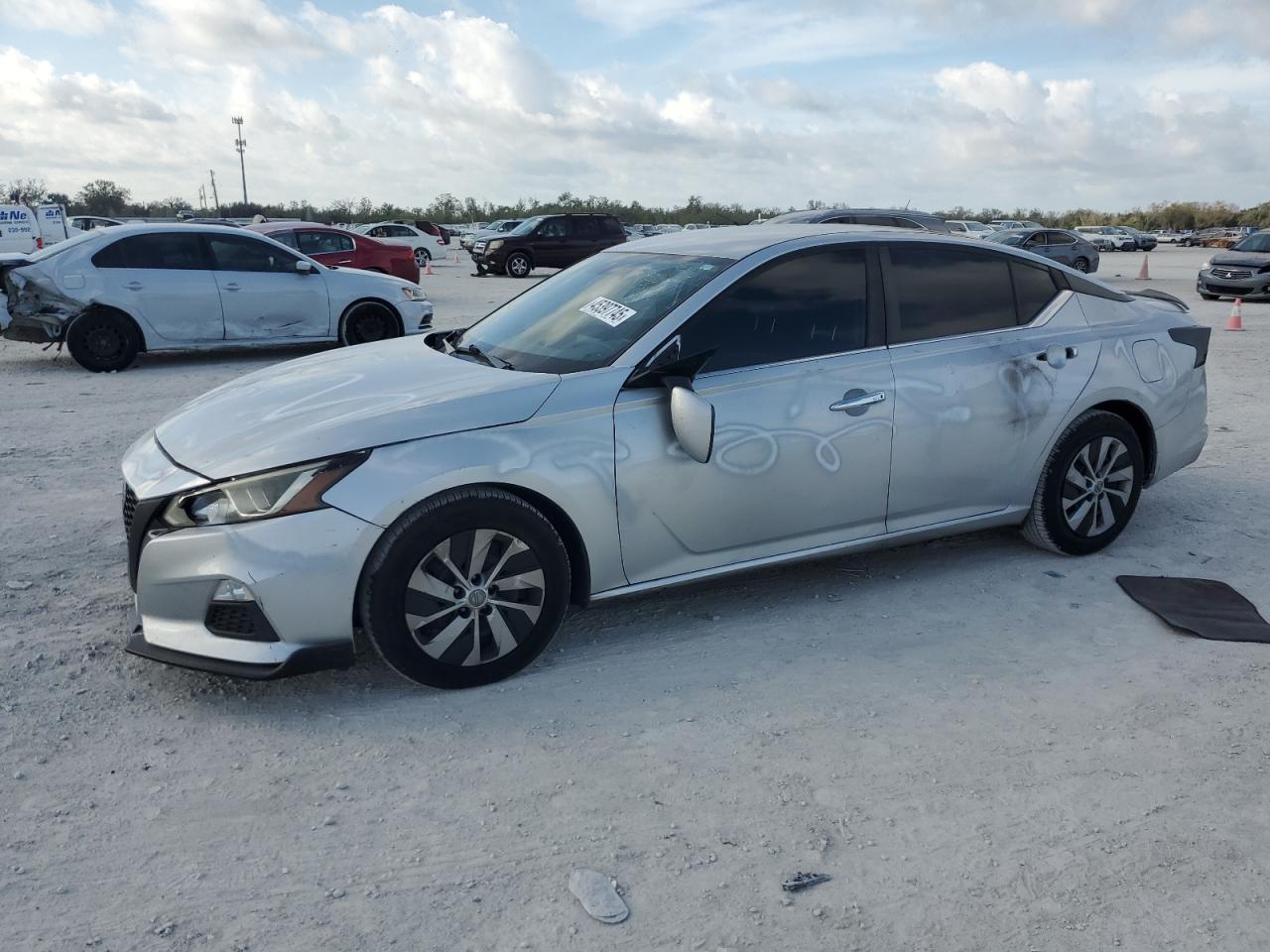 2019 Nissan Altima VIN 1N4BL4BV7KC211655