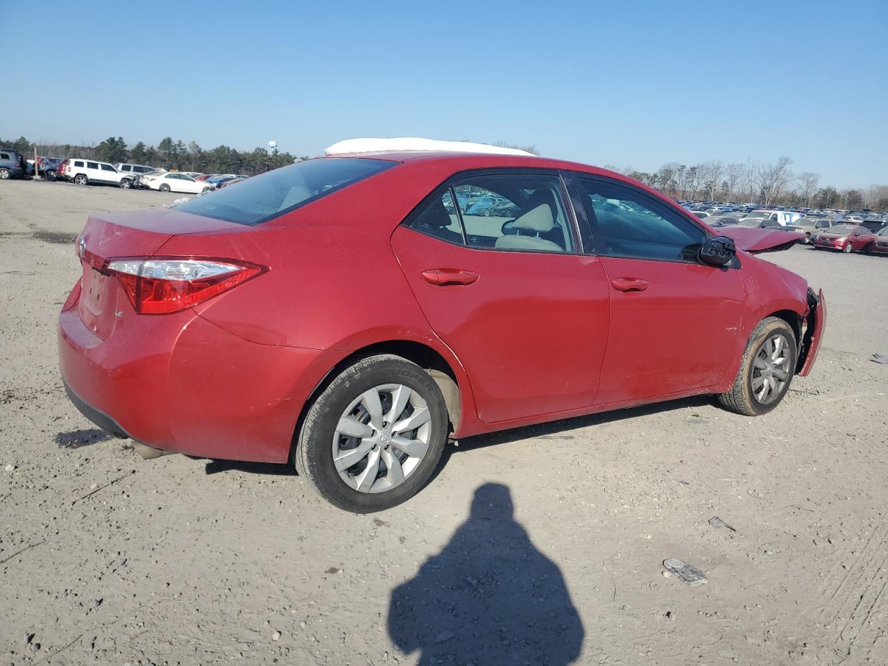 2016 Toyota Corolla VIN 2T1BURHE4GC686593 Copart auction photo, front end / minor dent/scratches damage thumbnail 3