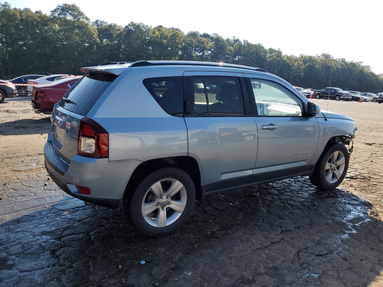 2014 Jeep Compass VIN 1C4NJDEB6ED601742 Copart auction photo, front end damage thumbnail 3