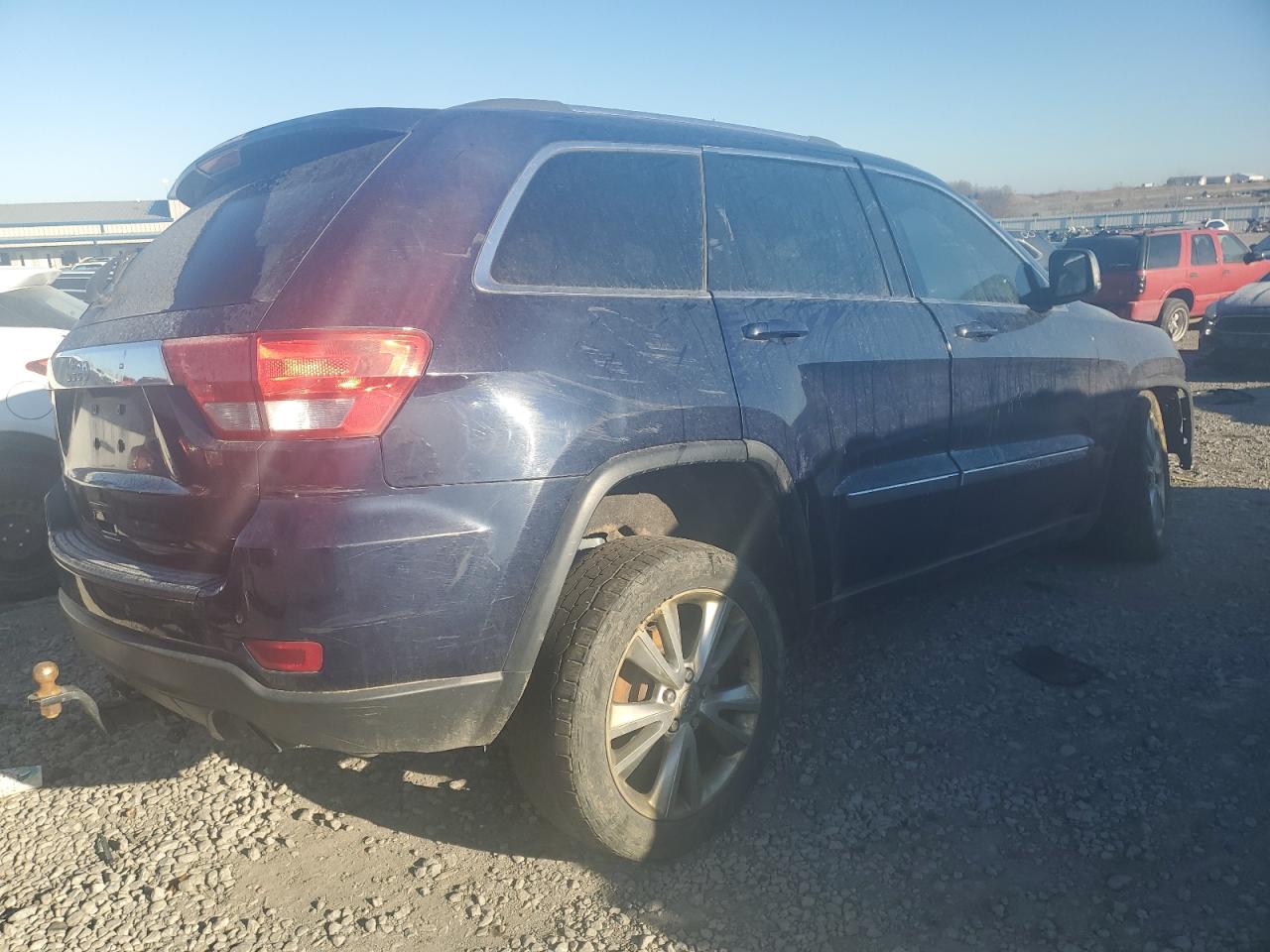 2013 Jeep Grand Cherokee VIN 1C4RJFAT7DC571070 Copart auction photo, all over damage thumbnail 3