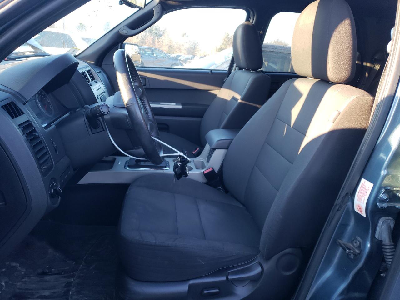 2012 Ford Escape VIN 1FMCU9DGXCKA32181 Copart auction photo, front end / minor dent/scratches damage thumbnail 7