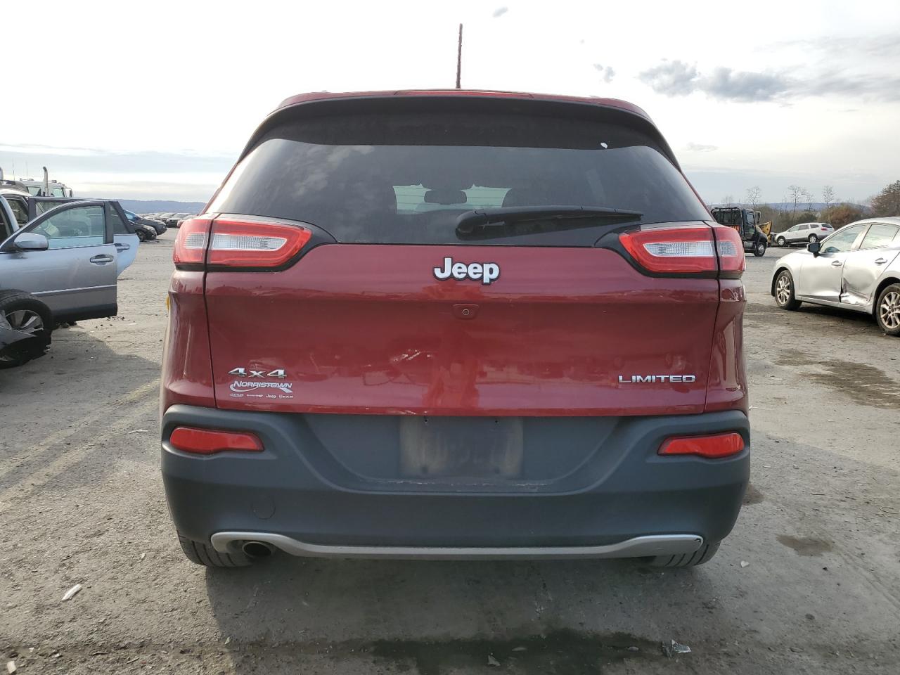 2017 Jeep Grand Cherokee VIN 1C4PJMDB8HW538369 Copart auction photo, front end damage thumbnail 6
