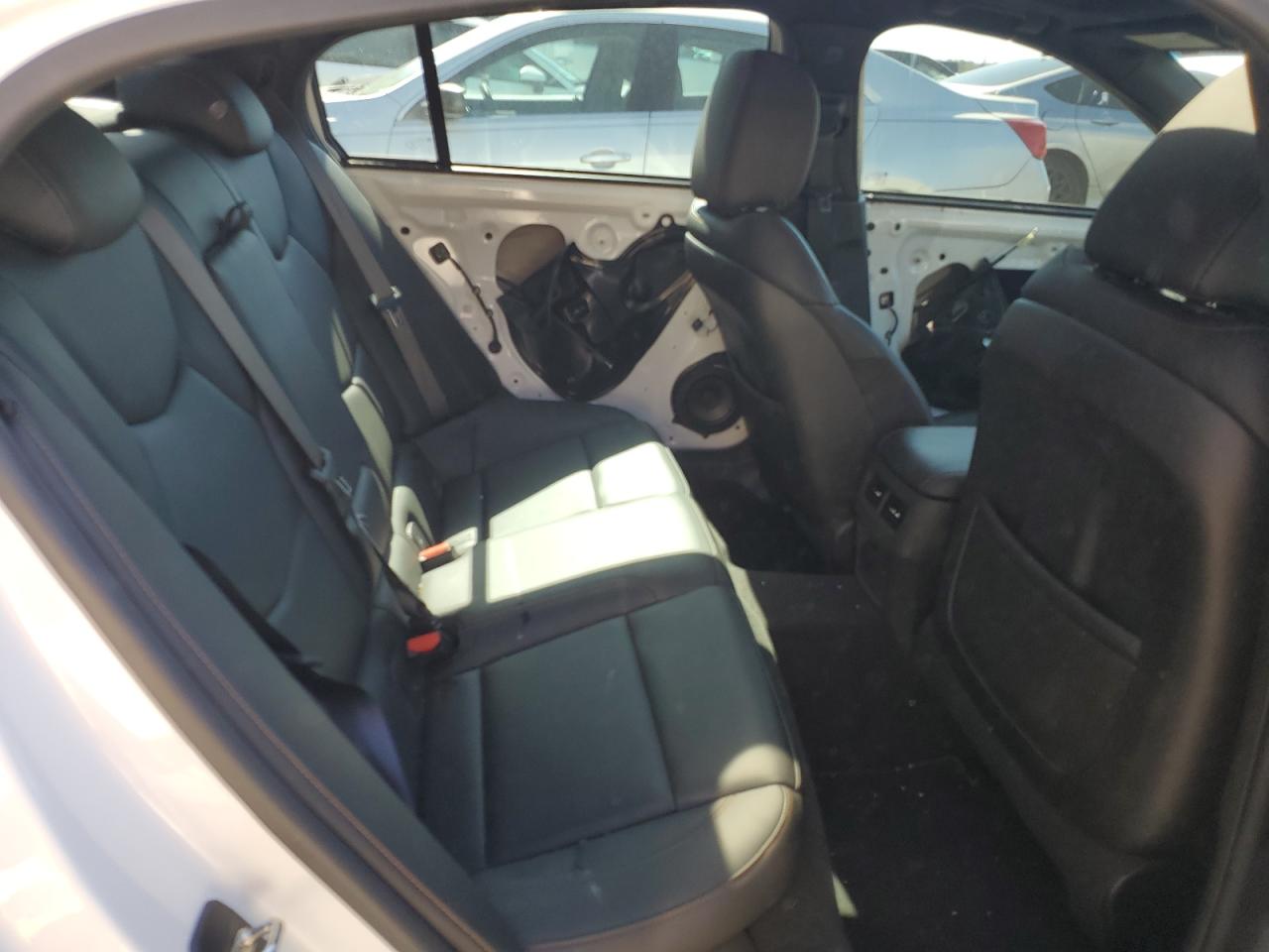 2020 Cadillac CT5 VIN 1G6DP5RKXL0151336 Copart auction photo, rear end damage thumbnail 10
