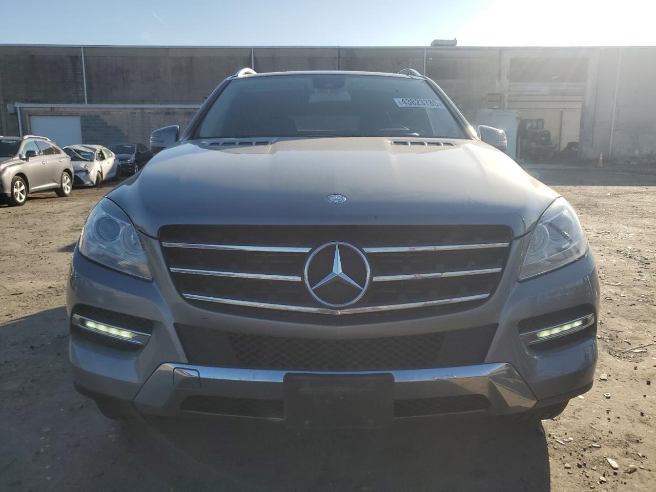 2014 Mercedes-Benz M-klasse VIN 4JGDA2EB7EA284969 Copart auction photo, rear end / minor dent/scratches damage thumbnail 5