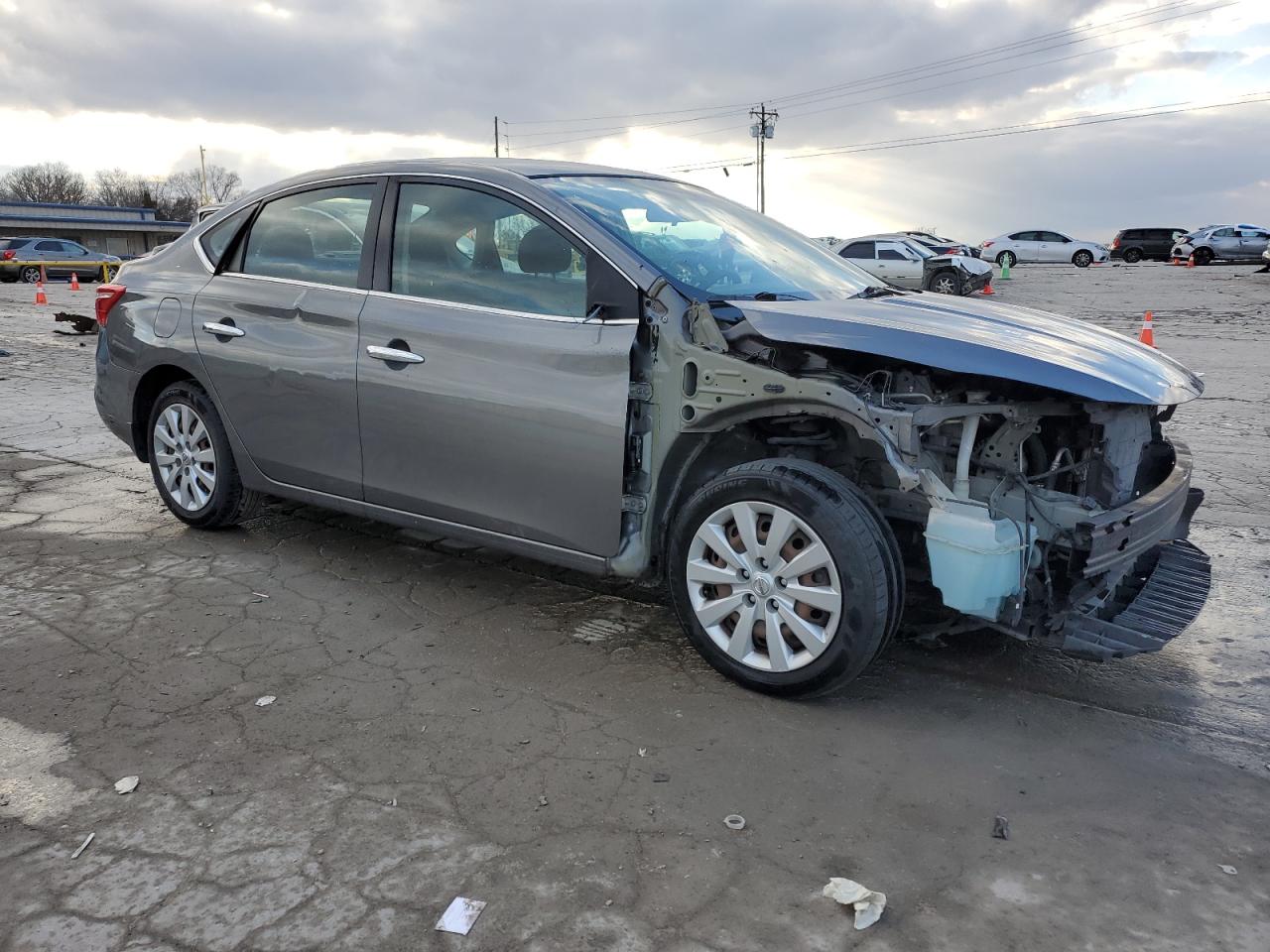 2017 Nissan Sentra VIN 3N1AB7APXHY231771 Copart auction photo, front end / side damage thumbnail 4