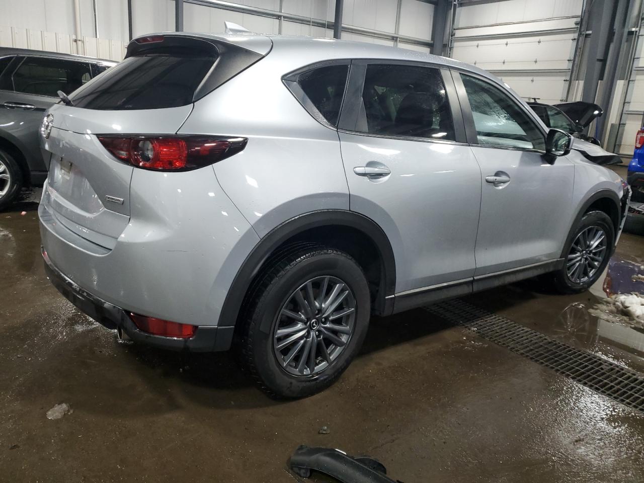 2019 Mazda CX-5 VIN JM3KFACM4K1552732 Copart auction photo, front end / side damage thumbnail 3