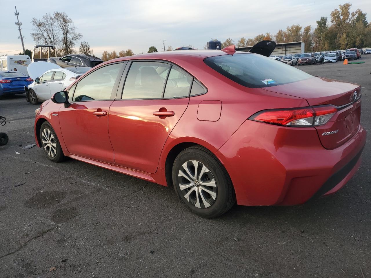 2020 Toyota Corolla VIN JTDEBRBE0LJ003301 Copart auction photo, all over damage thumbnail 2