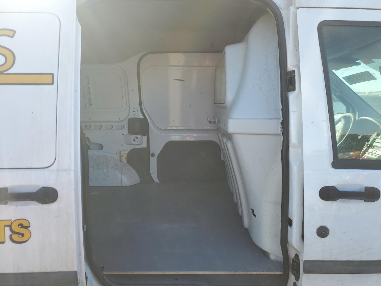 2013 Ford Transit VIN NM0LS7BN8DT135012 Copart auction photo, front end / minor dent/scratches damage thumbnail 11