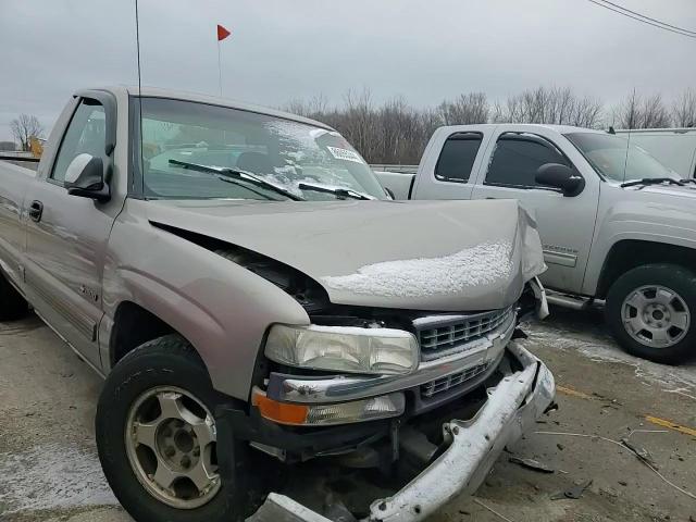 2002 Chevrolet Silverado VIN 1GCEC14T62Z115336 Copart auction photo, all over damage thumbnail 10