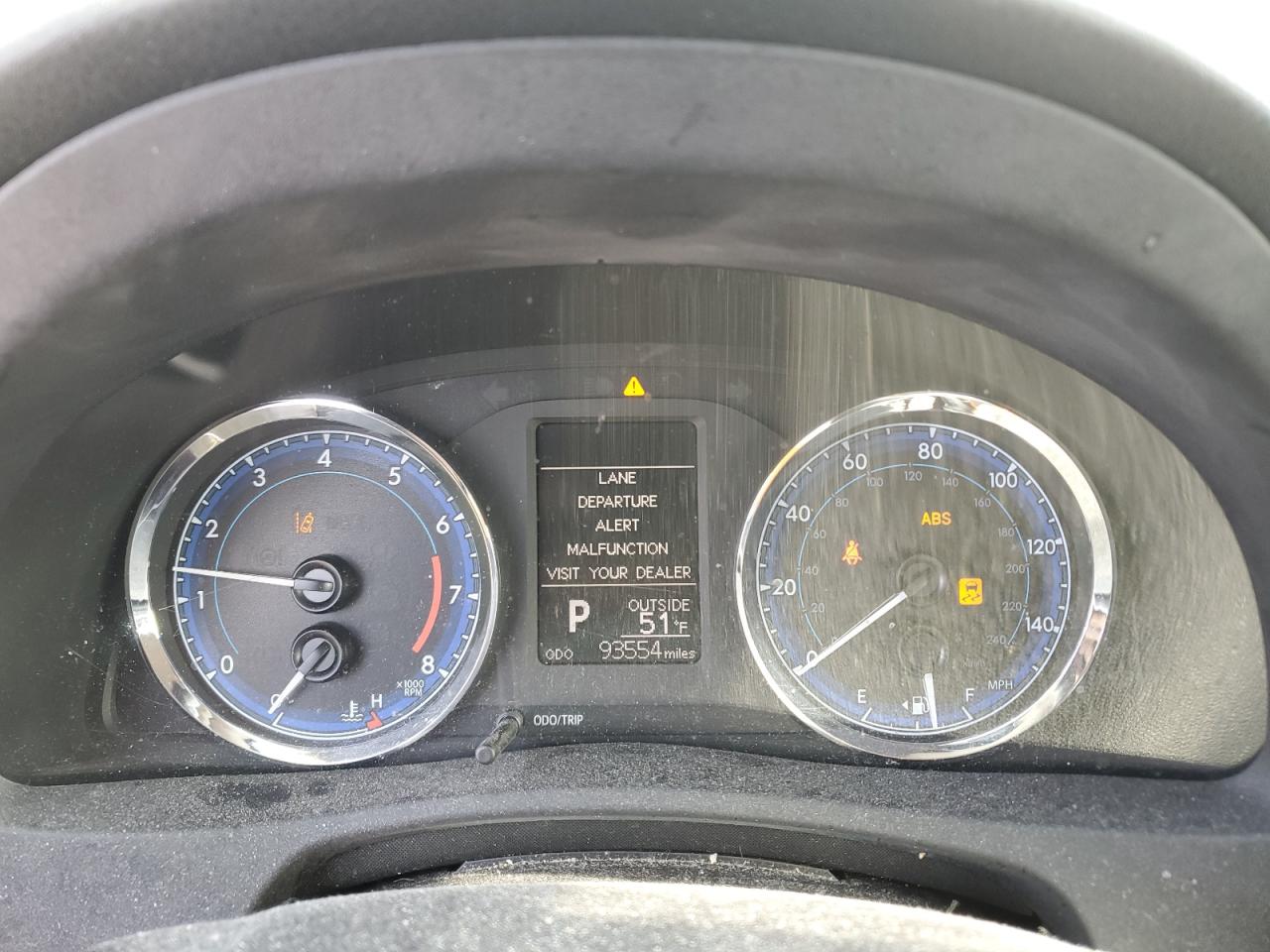 2018 Toyota Corolla VIN 2T1BURHE9JC069391 Copart auction photo, front end / side damage thumbnail 9
