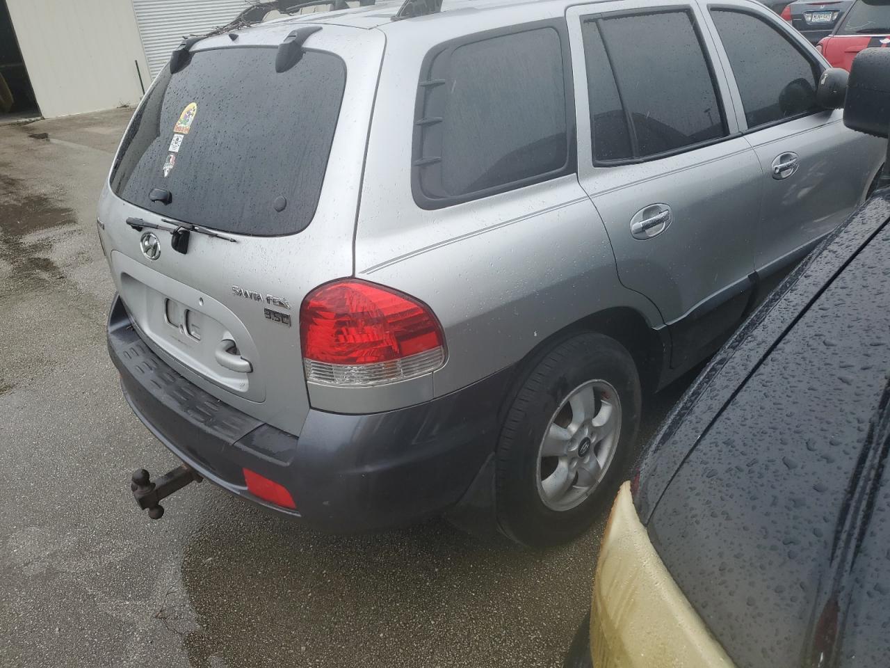 2005 Hyundai Santa Fe VIN KM8SC13E35U005623 Copart auction photo, water/flood damage thumbnail 3