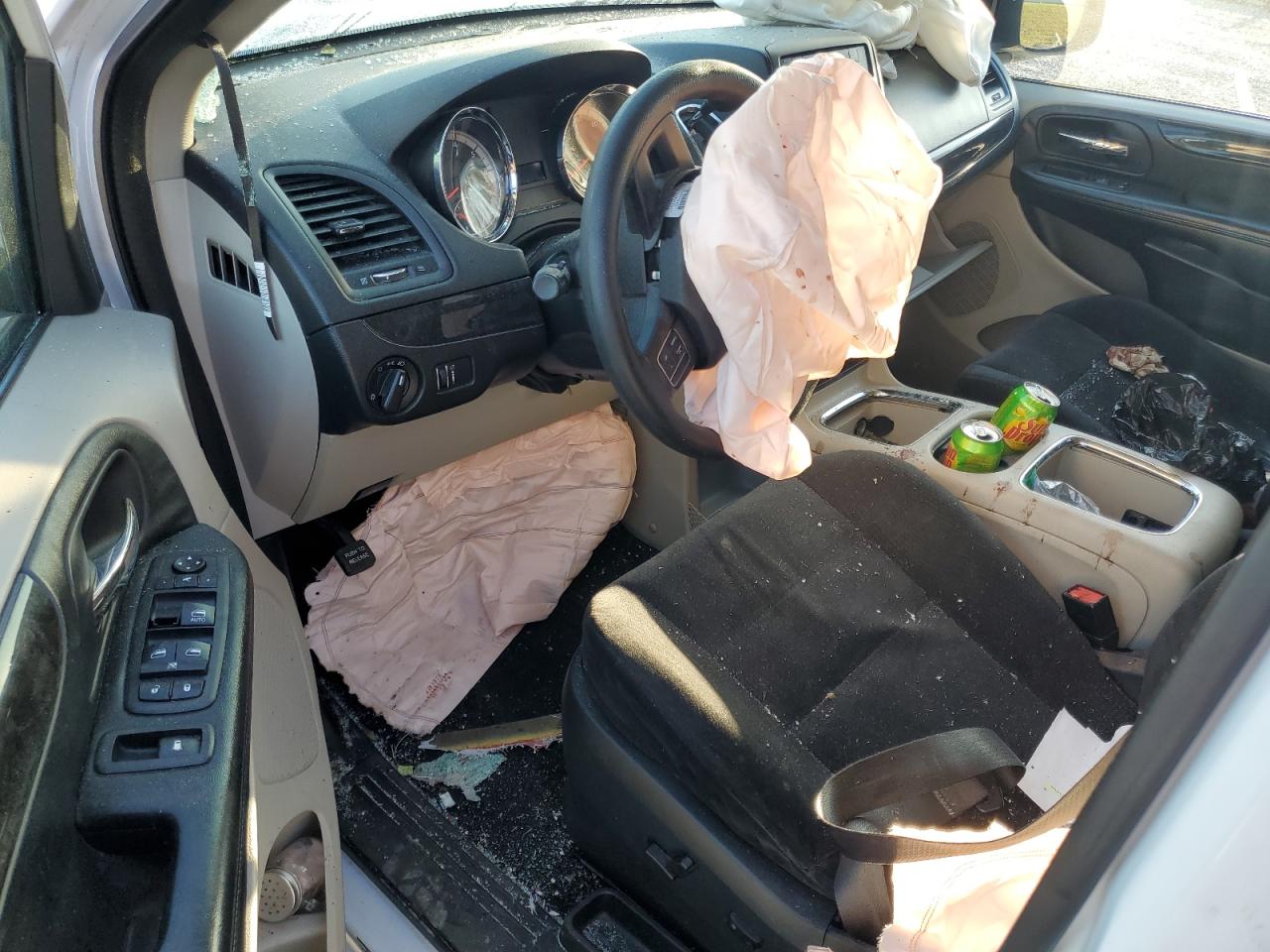 2015 Dodge Caravan VIN 2C4RDGCG6FR548953 Copart auction photo, front end / side damage thumbnail 8