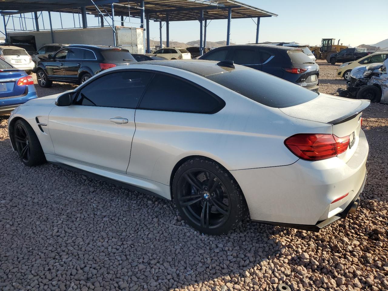 2017 BMW M4 VIN WBS3R9C51HK709687 Copart auction photo, minor dent/scratches damage thumbnail 2