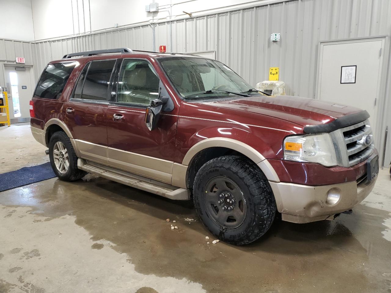 2013 Ford Expedition VIN 1FMJU1J53DEF00828 Copart auction photo, rollover damage thumbnail 4