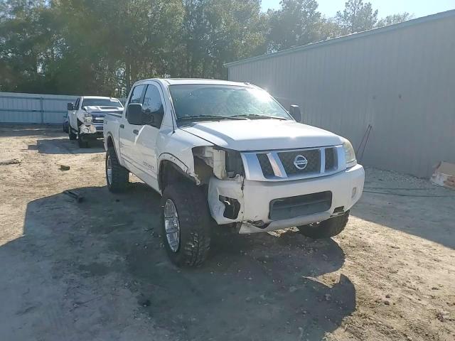 2013 Nissan Titan VIN 1N6BA0EC2DN312206 Copart auction photo, front end damage thumbnail 14