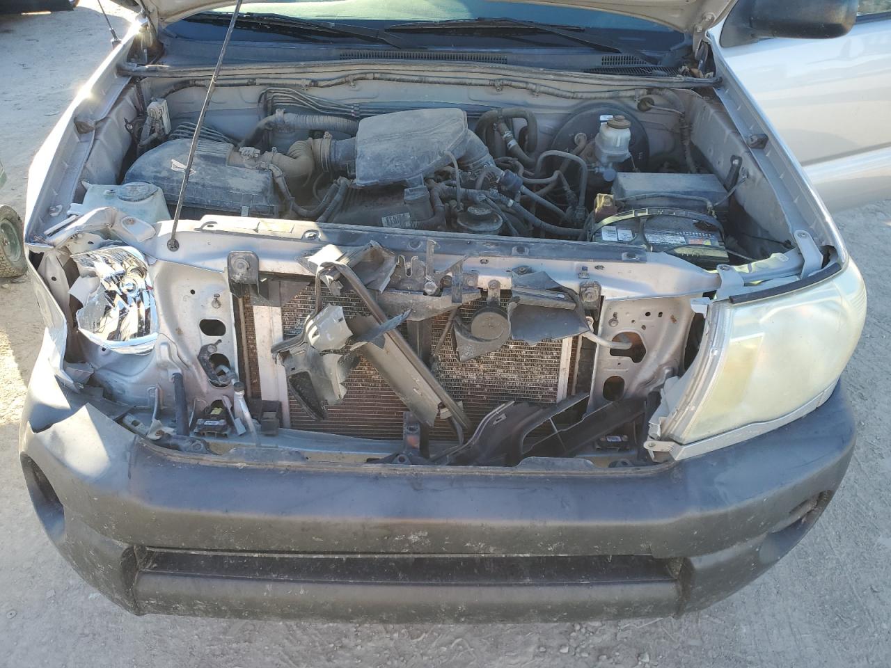 2010 Toyota Tacoma VIN 5TENX4CN7AZ685132 Copart auction photo, front end damage thumbnail 13
