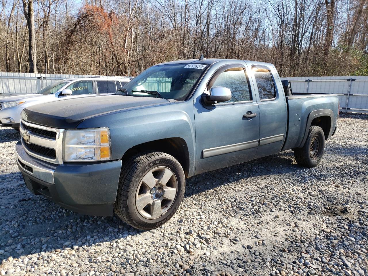 2011 Chevrolet Silverado VIN 1GCRKREA3BZ156989