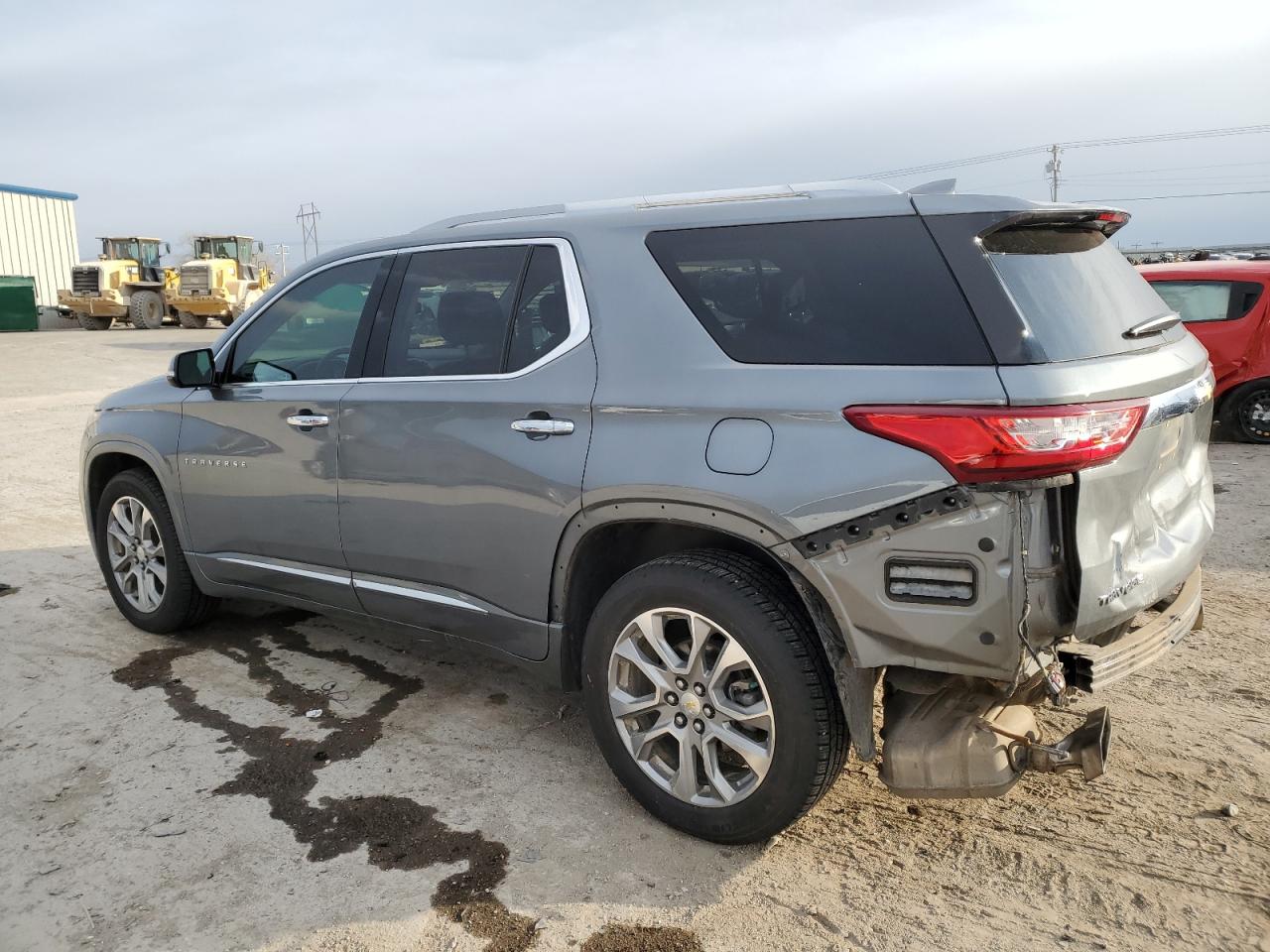 2018 Chevrolet Traverse VIN 1GNERKKW6JJ140775 Copart auction photo, rear end / minor dent/scratches damage thumbnail 2
