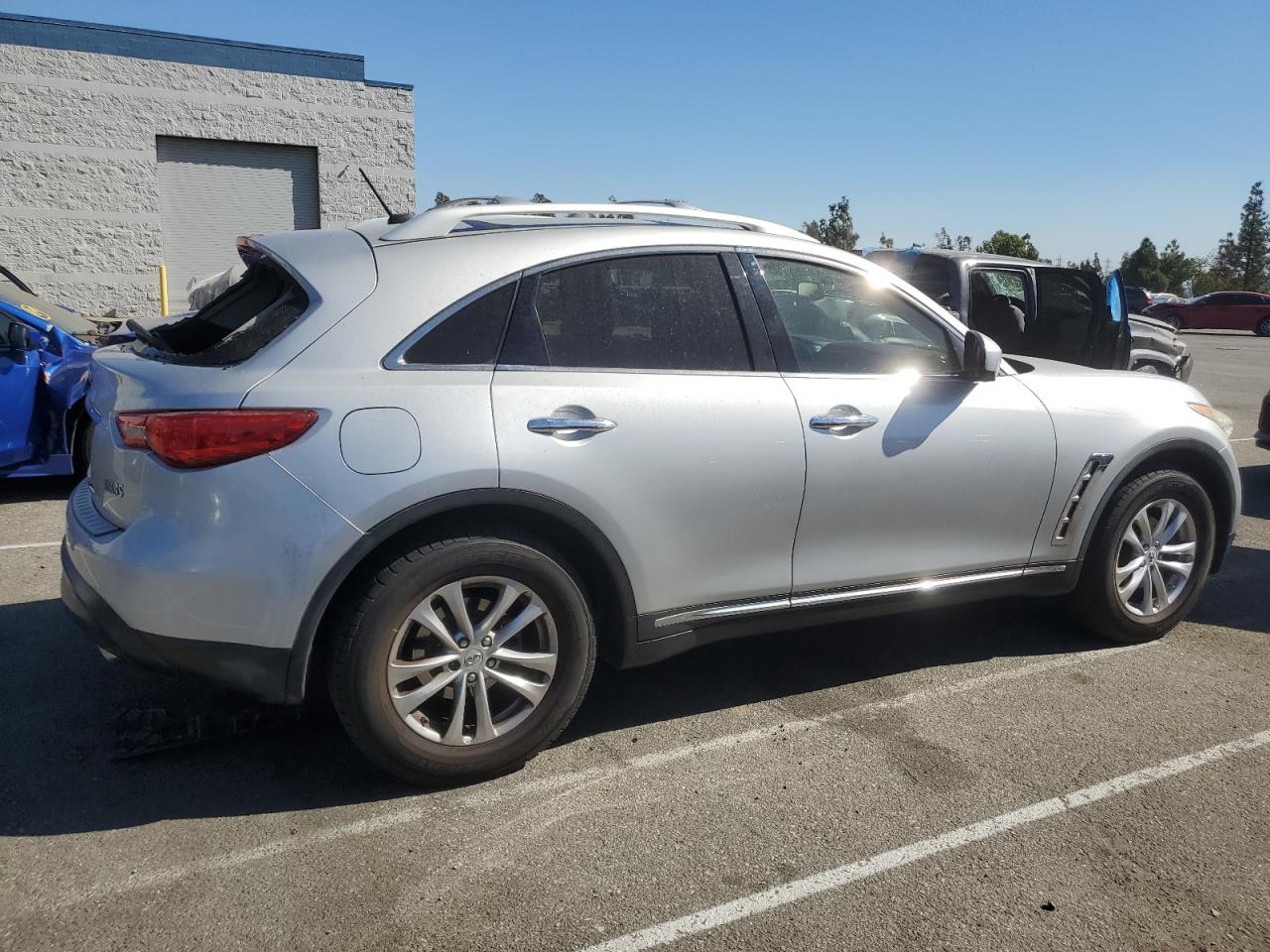 2011 Infiniti FX VIN JN8AS1MUXBM711531 Copart auction photo, vandalism damage thumbnail 3